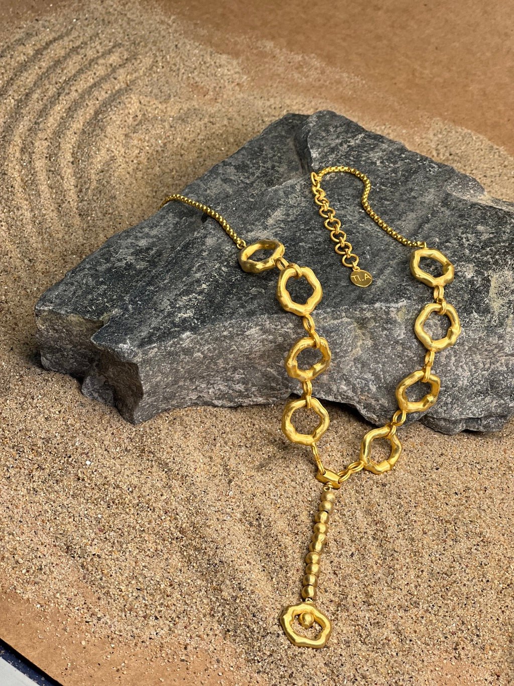 Linked Halo Necklace - CiceroniNeckpieceThe Loom Art