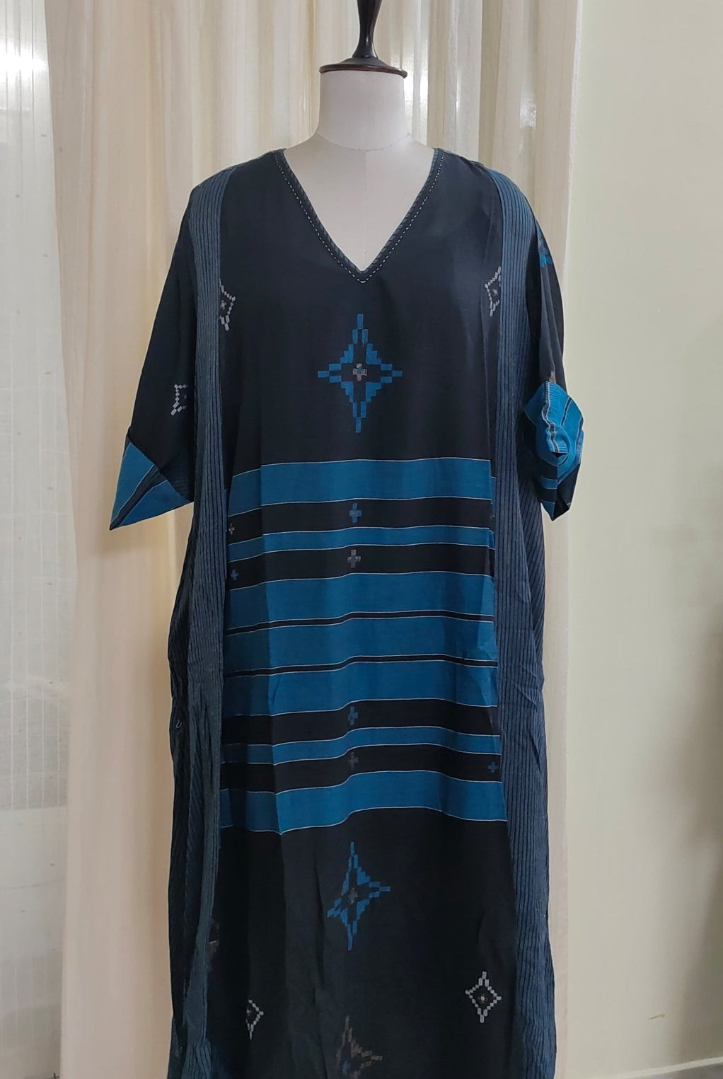 Loose Dress - Black Geometric - RTS - CiceroniDressesBhomra