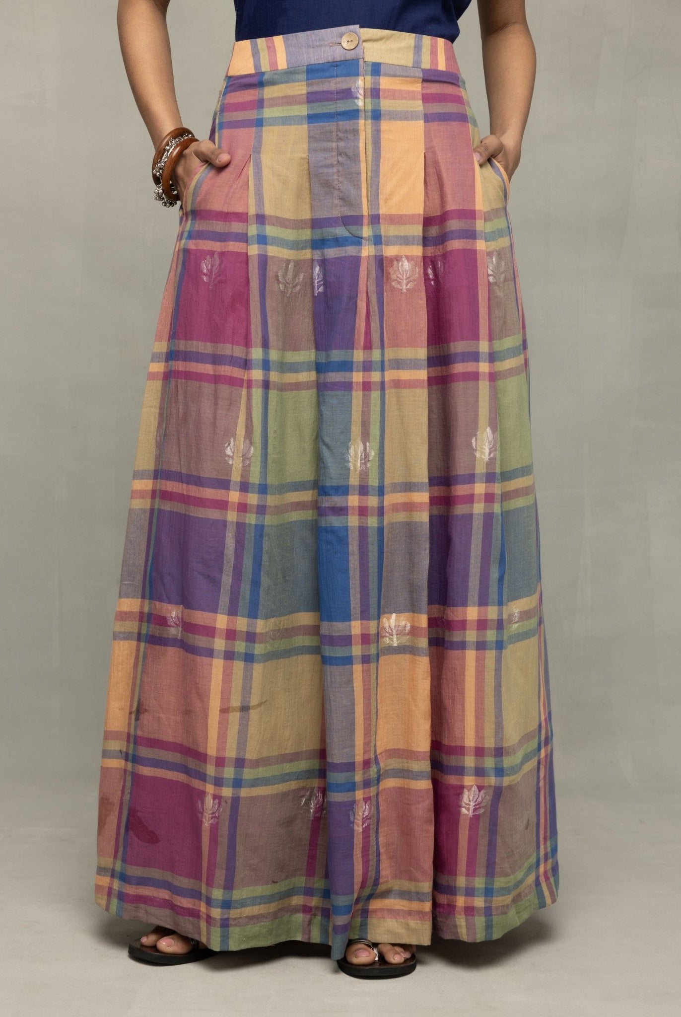 Lotus Meadow Checkered Jamdani Skord - CiceroniSkirt SetSutra Art of Clothing
