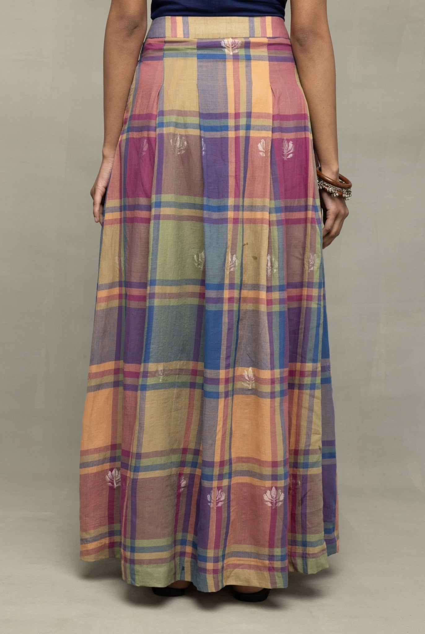 Lotus Meadow Checkered Jamdani Skord - CiceroniSkirt SetSutra Art of Clothing