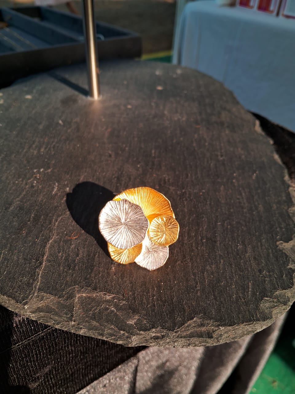 Lotus Pad Ring - CiceroniRingsMerald Curio