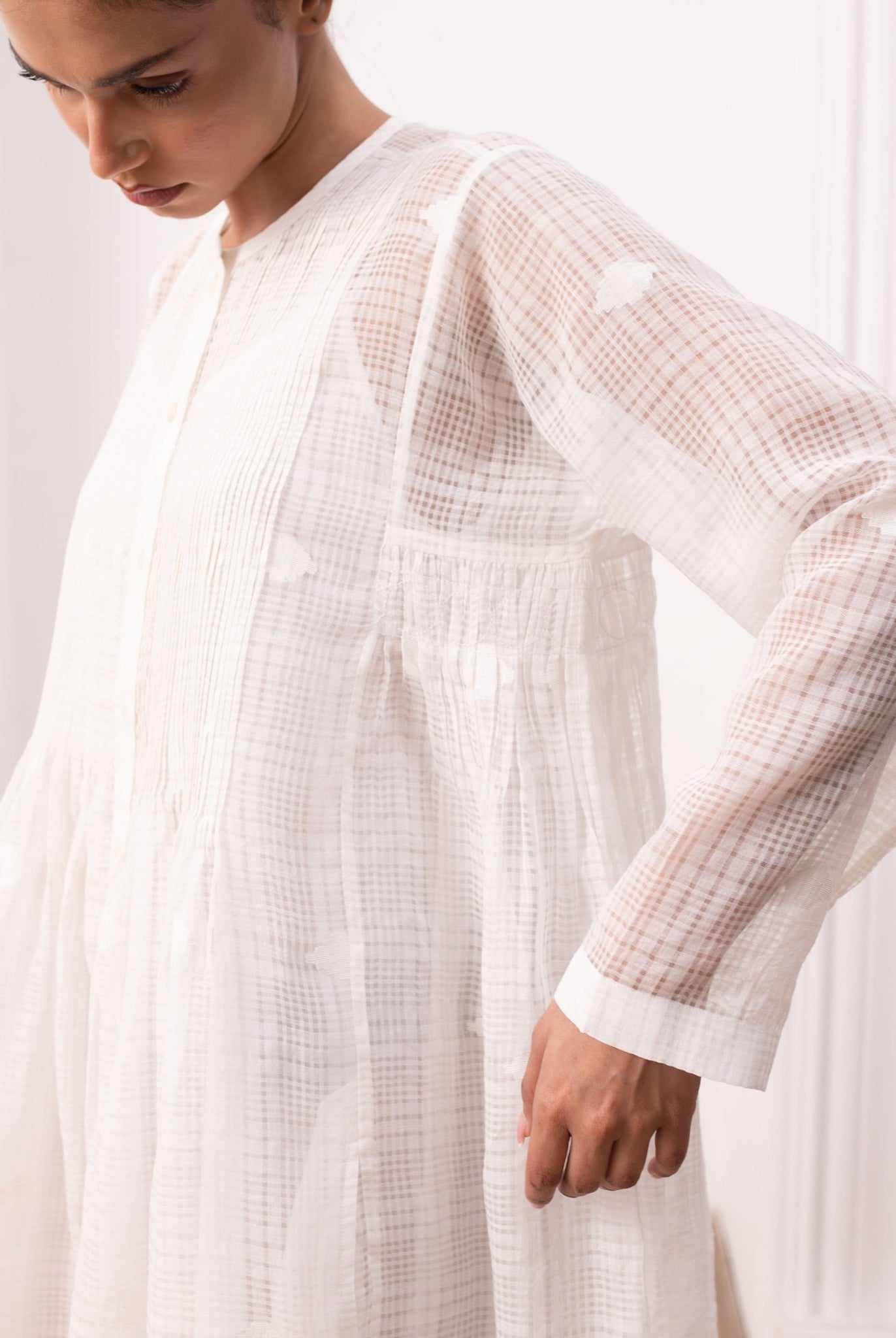 Lucie Rie Dress - White - CiceroniDressesHiranya