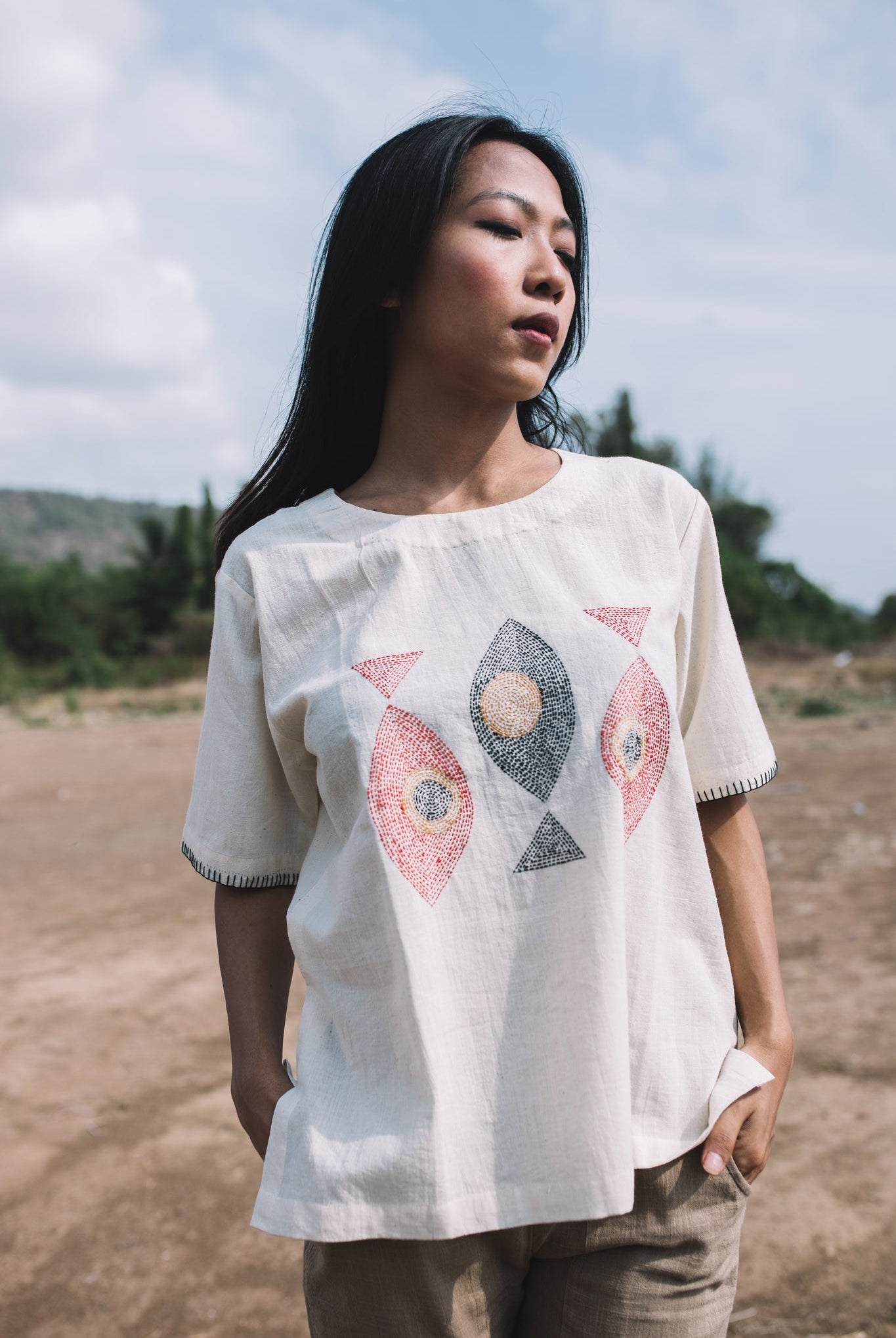 Matsya Box Top - White - CiceroniTopsIra