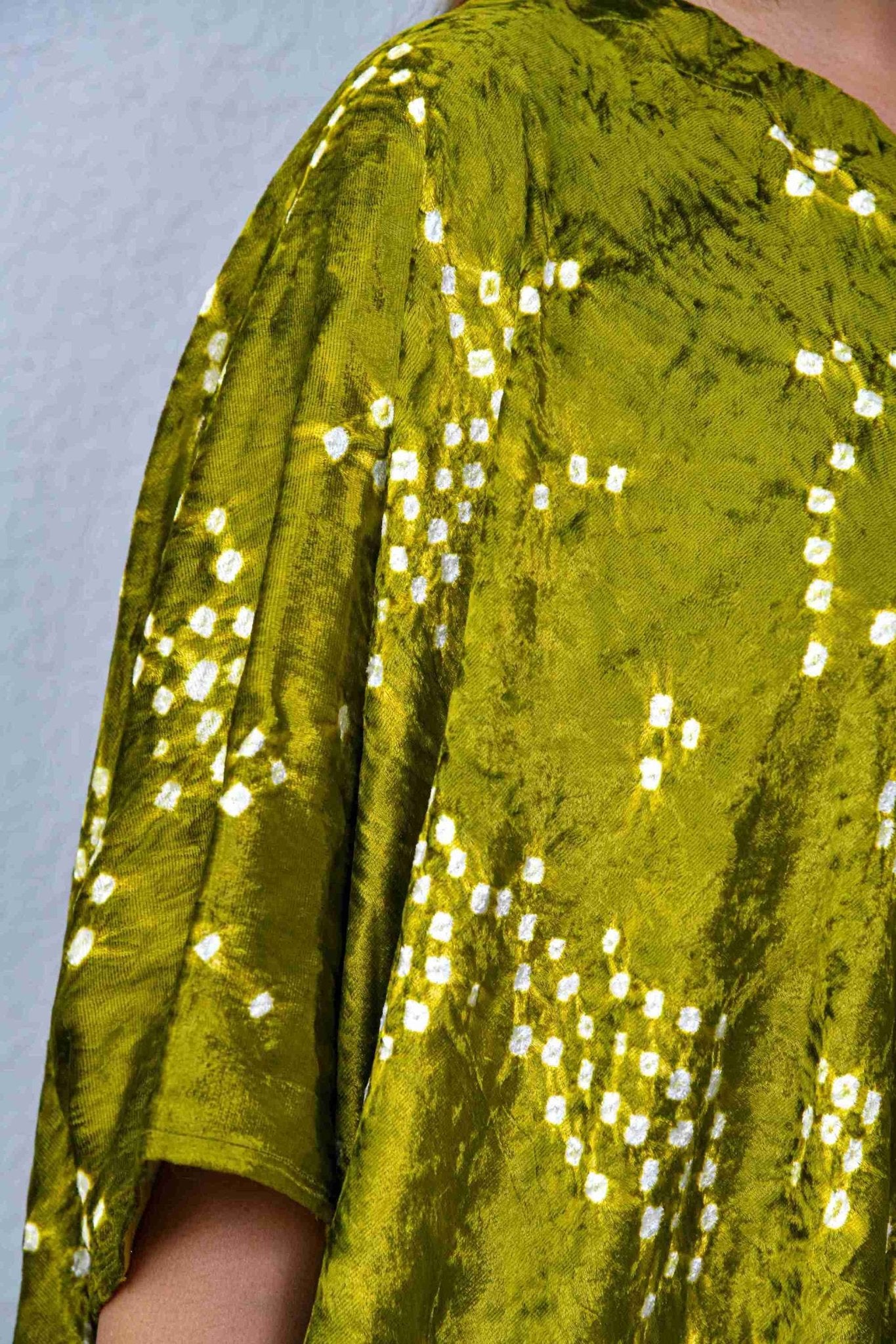 Mehandi Abstract Dress - CiceroniDressesYD Aashiya