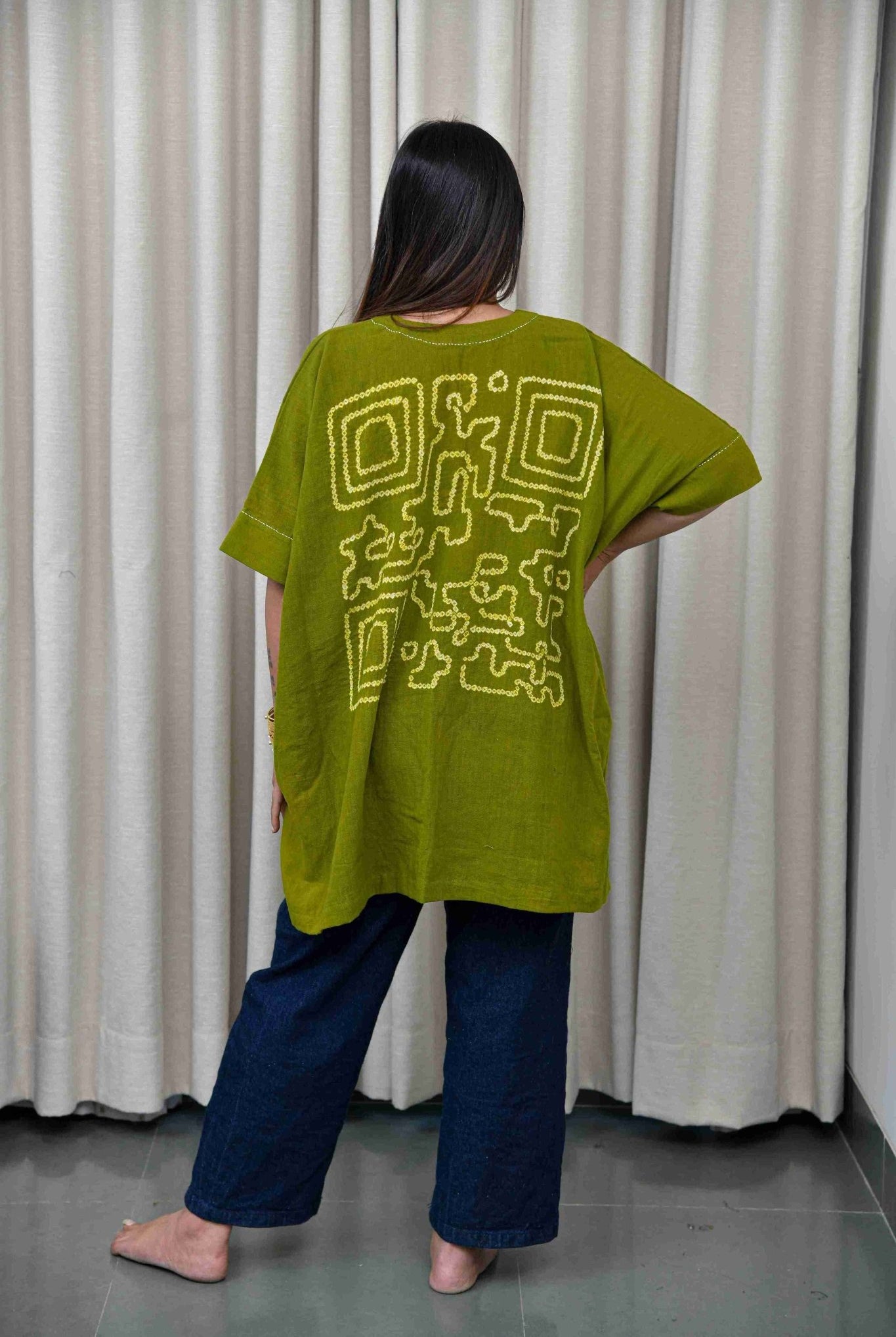 Mehandi QR Code Top - CiceroniTopsYD Aashiya