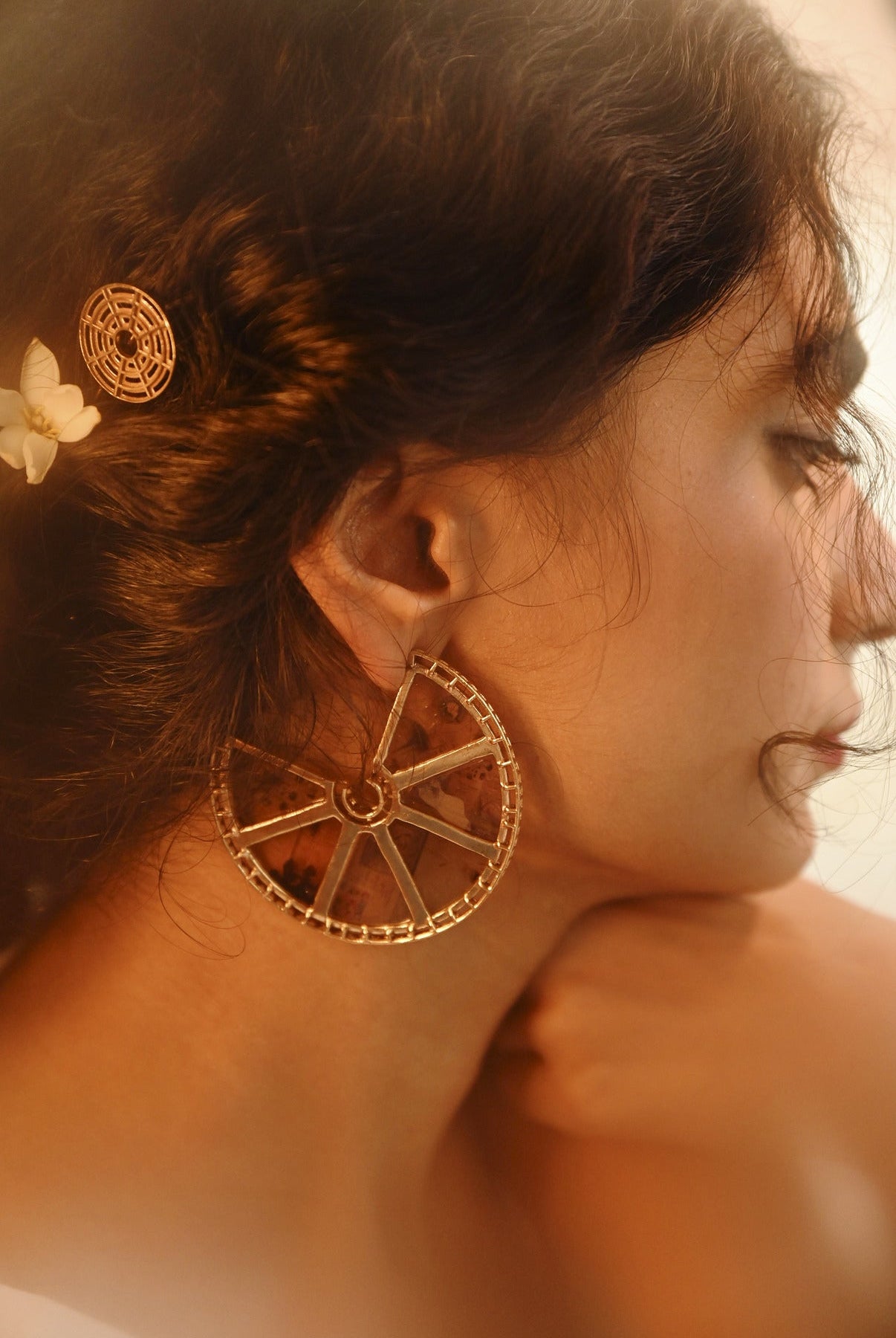 Memento Hoops - CiceroniEarringsThe Fabulist