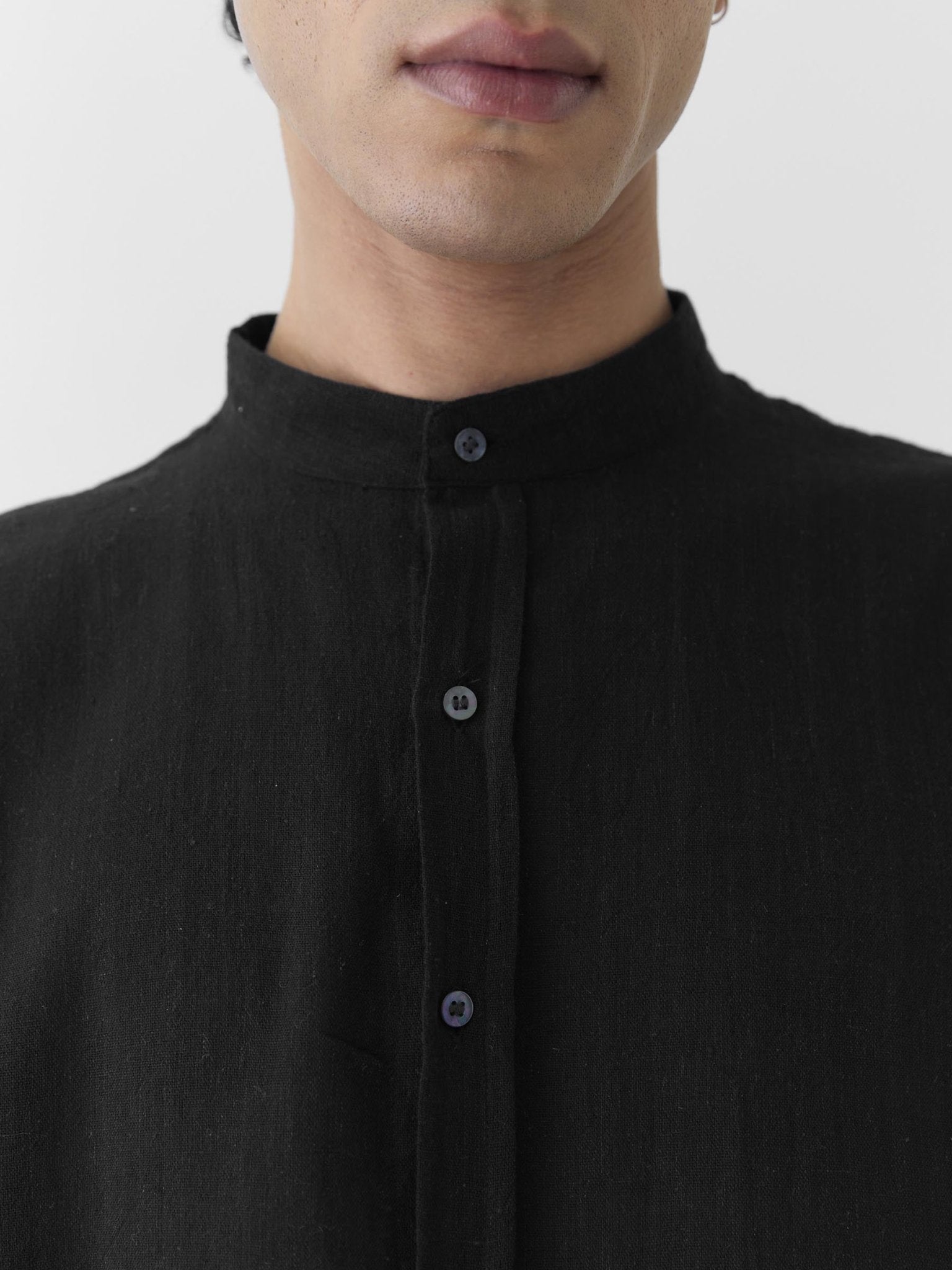 Men's Mandarin Collar Shirt - Black - CiceroniMen ShirtsMareen