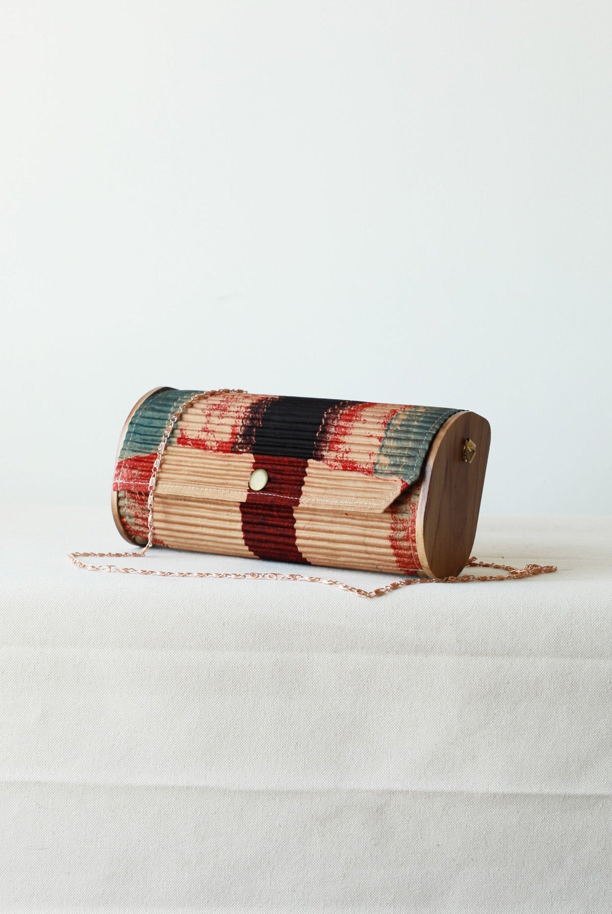 Meshi Upcycled Mini Clutch - CiceroniClutchLukka Chuppi