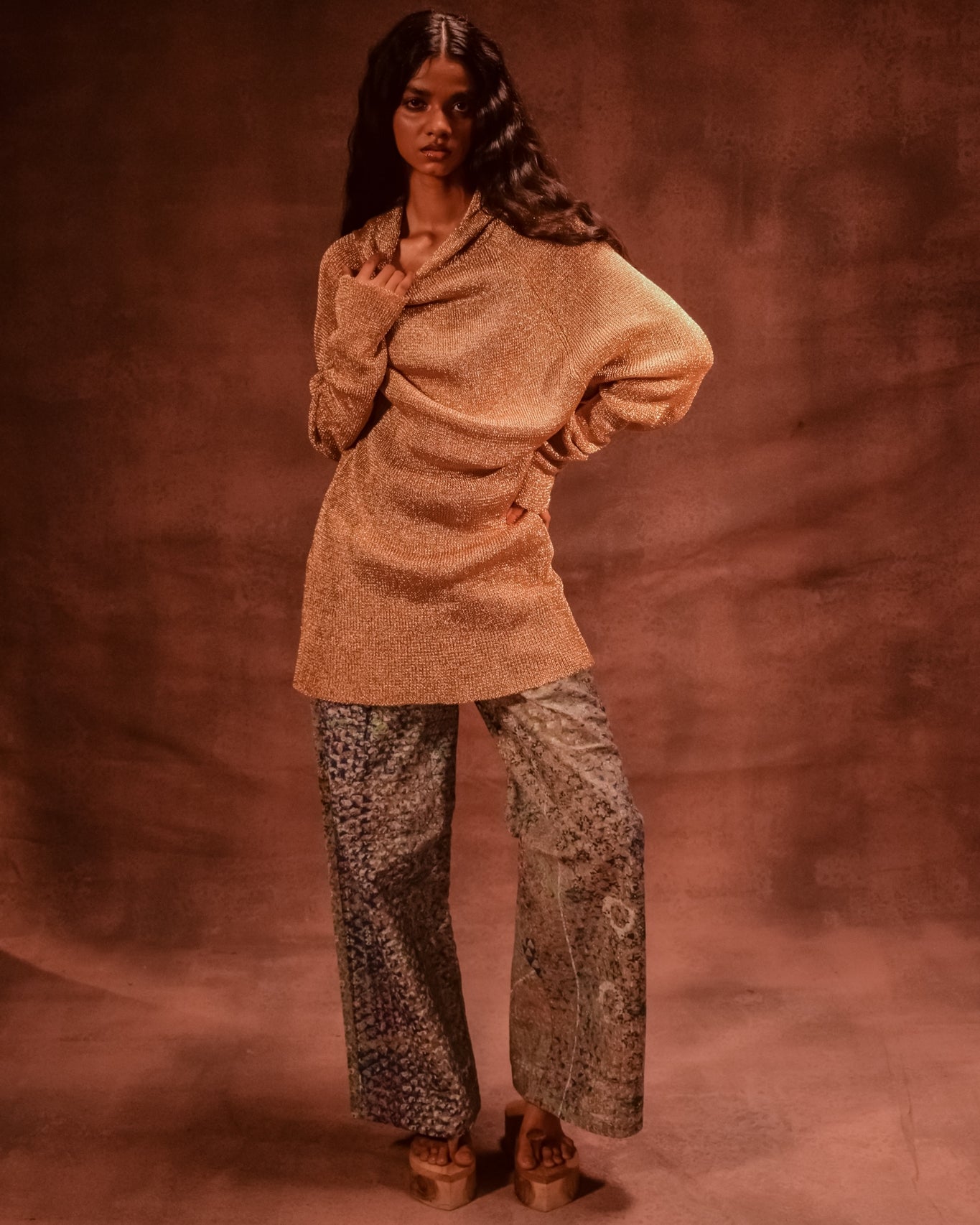 Metal Hooded Jumper - CiceroniDressesAnam Husain