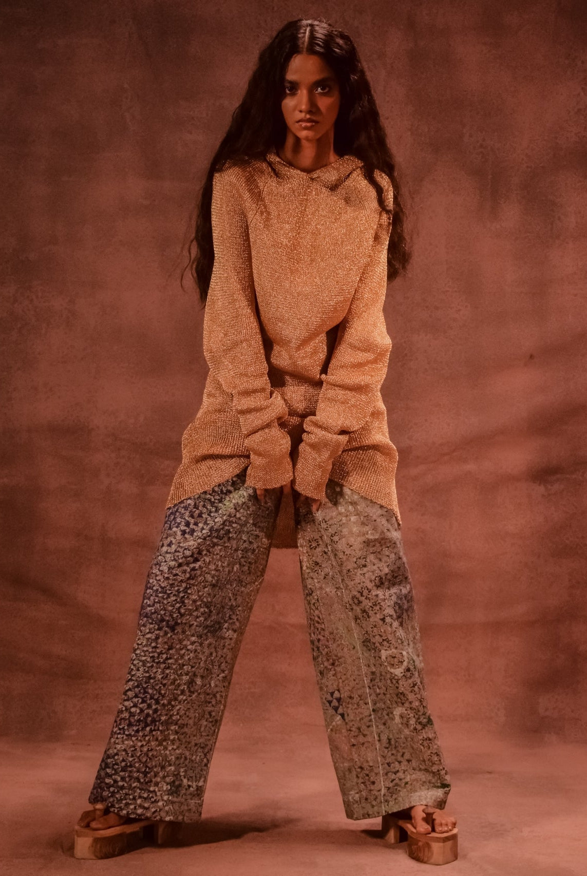 Metal Hooded Jumper - CiceroniDressesAnam Husain