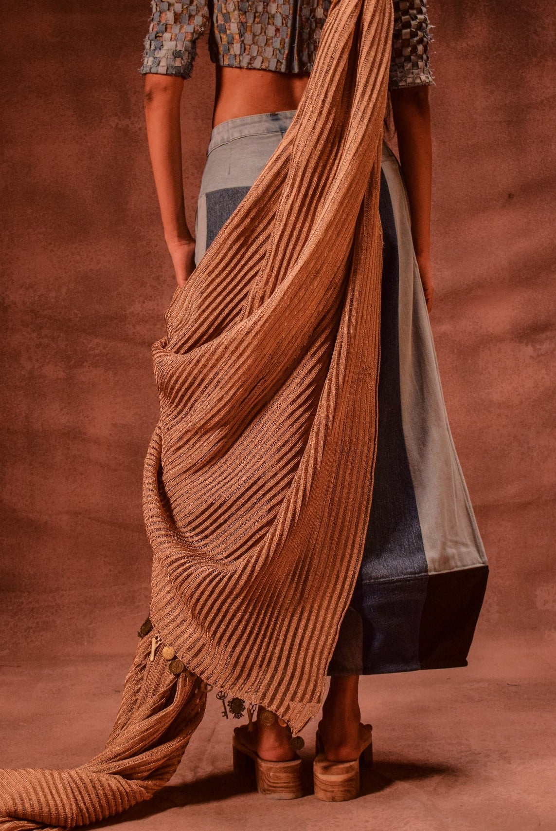 Metallic Knit Saree - CiceroniSareeAnam Husain