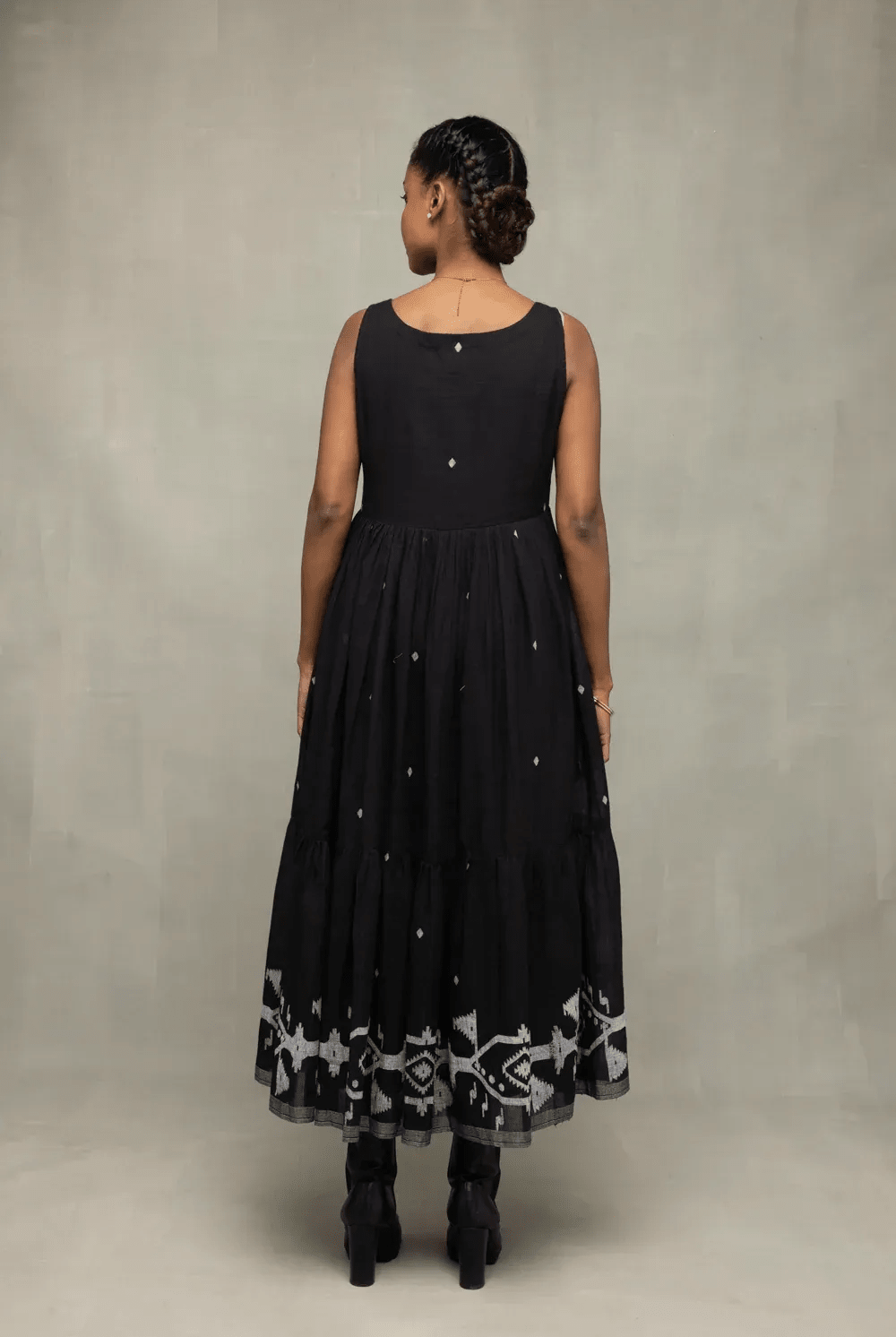 Midnight Black Handwoven Jamdani Tiered Midi Dress - CiceroniDressesSutra Art of Clothing