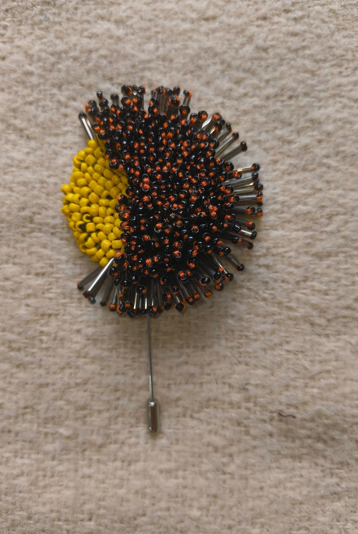 Midnight Bloom Brooch - Black - CiceroniBroochBandish