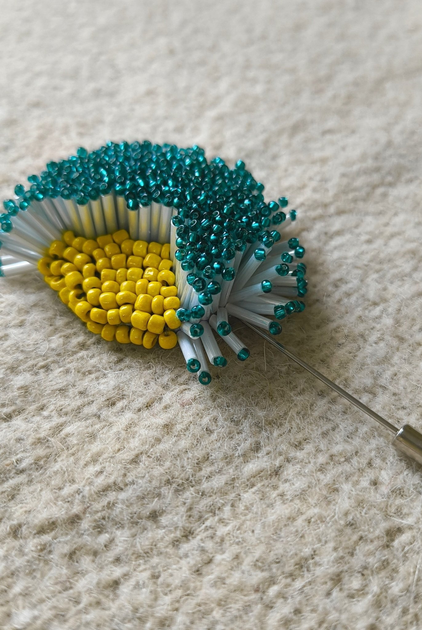 Midnight Bloom Brooch - Green - CiceroniBroochBandish