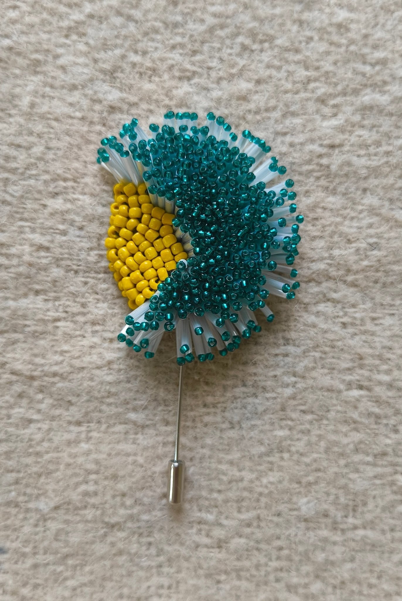 Midnight Bloom Brooch - Green - CiceroniBroochBandish