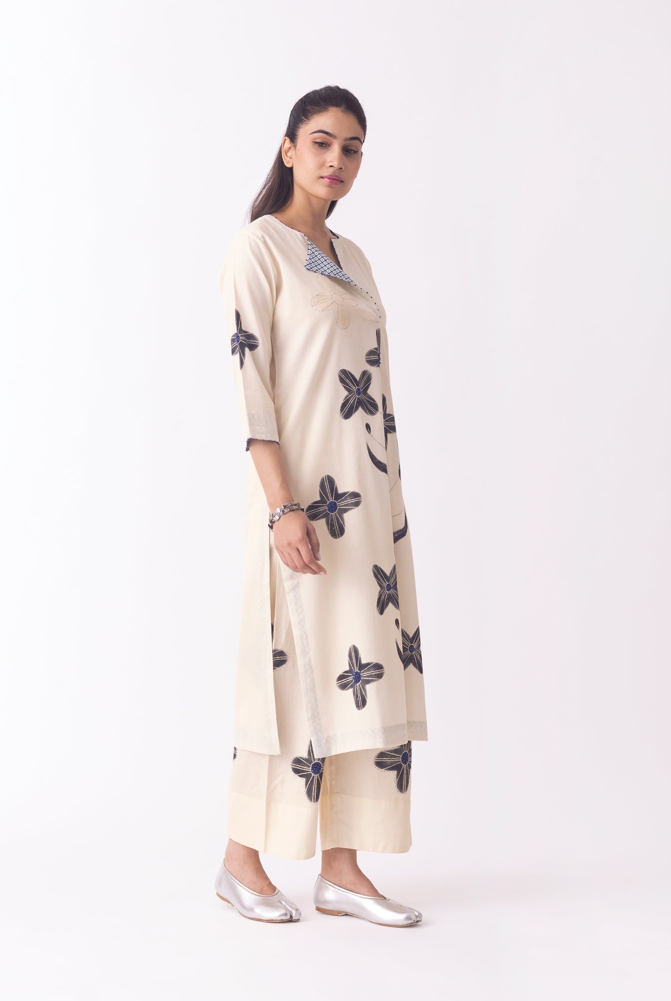 Misaki Kurta - CiceroniKaftanShades of India