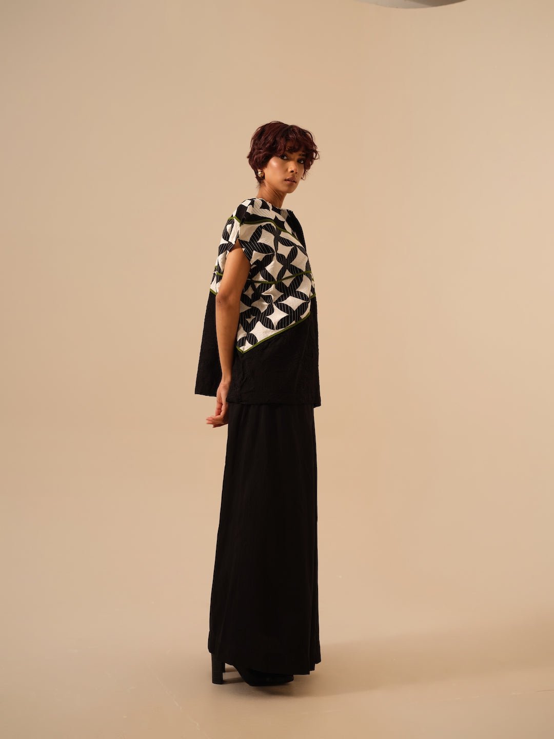 Mist Top - Black - CiceroniTopsStoique