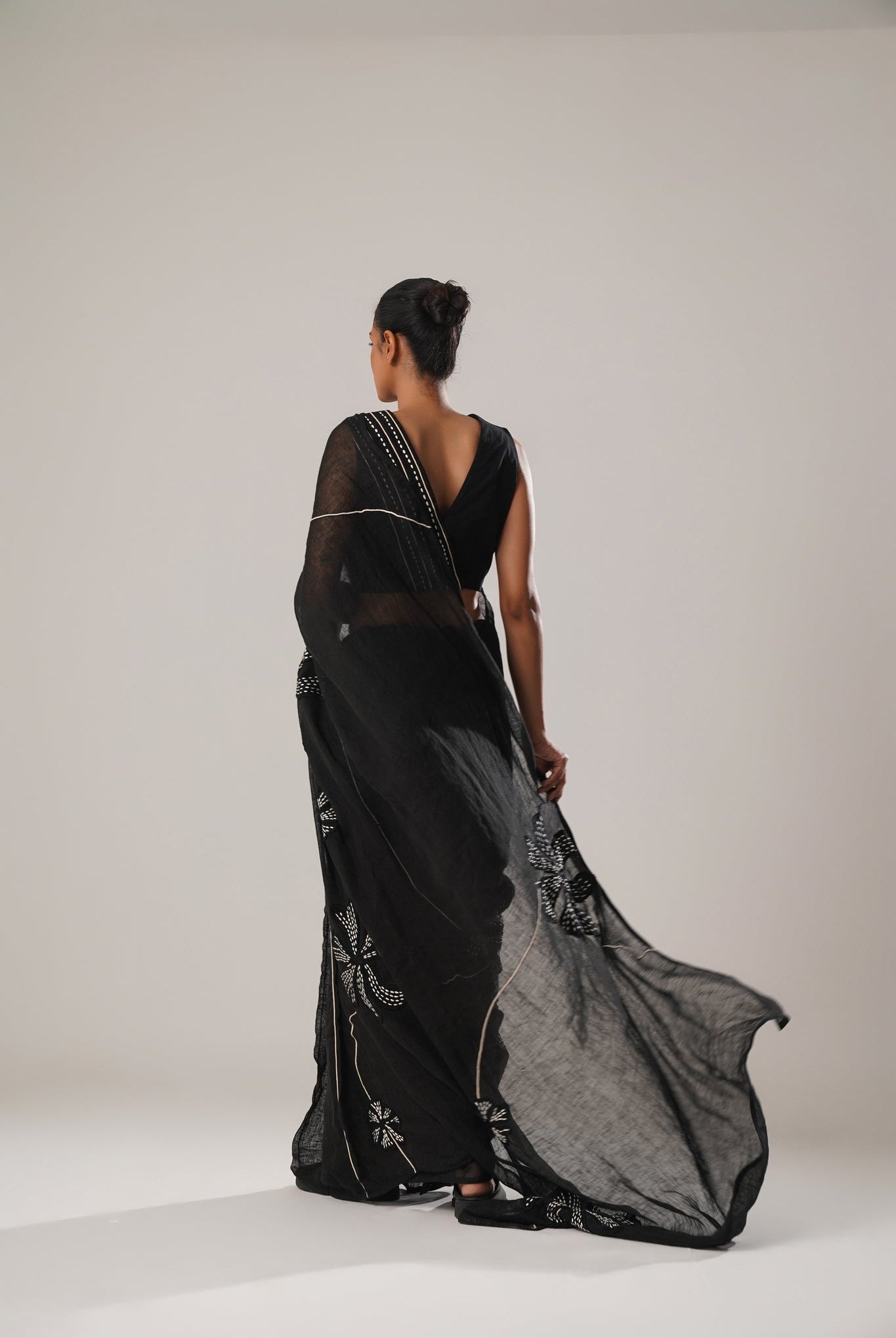 MJ Forest Saree - CiceroniSareeATBW