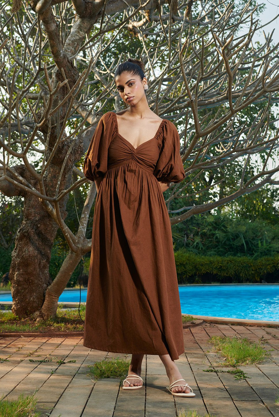 Mocha Co - Linen Front Twist Dress - CiceroniDressesSaphed