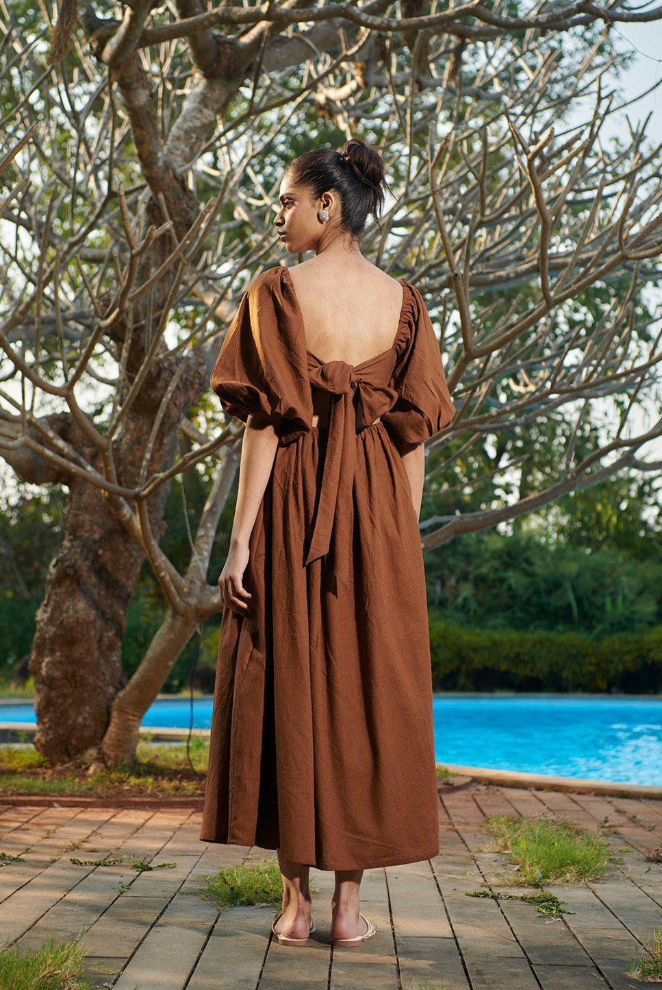 Mocha Co - Linen Front Twist Dress - CiceroniDressesSaphed