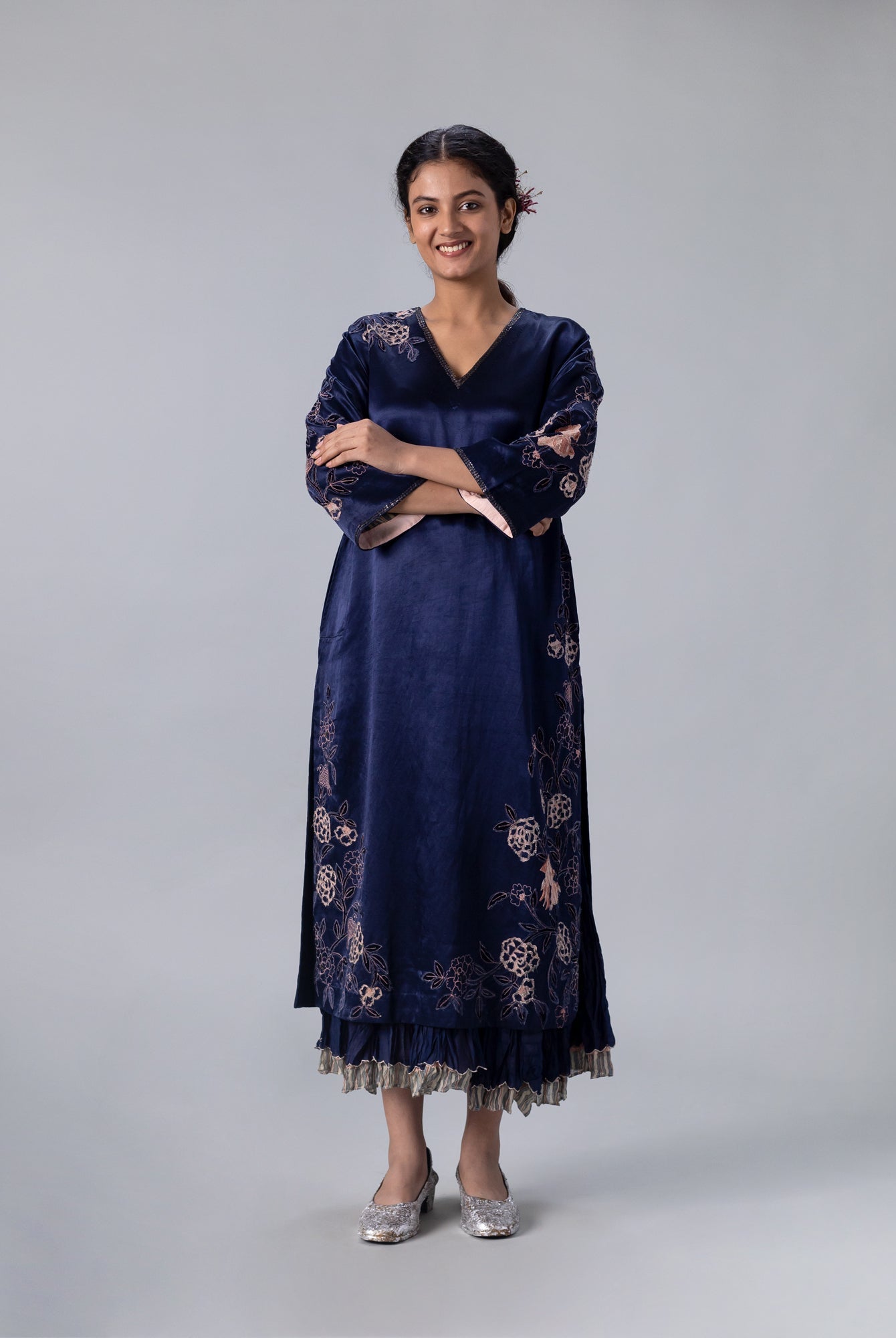 Mogra Navy Kurta - CiceroniKurtaShades of India
