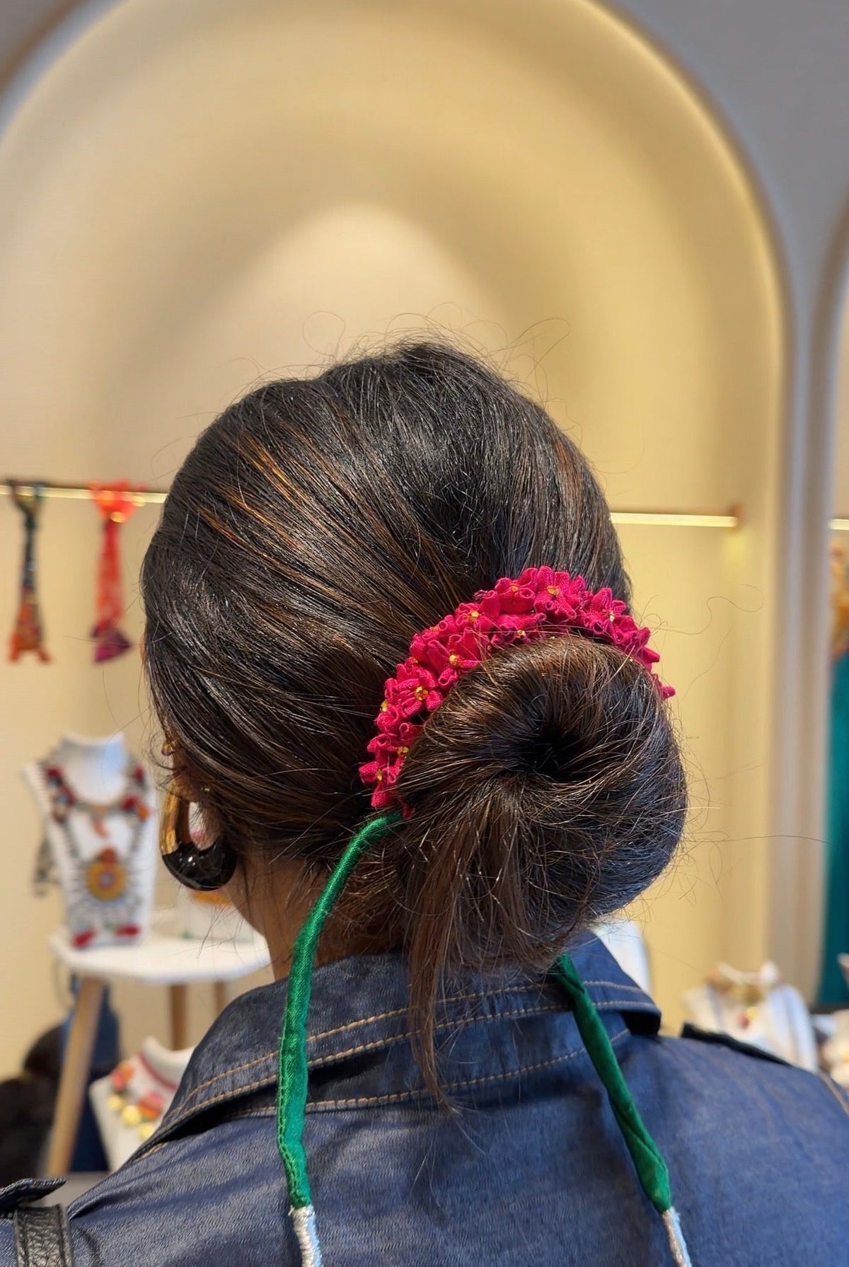 Mogra Veni - Pink - CiceroniHair AccessoriesBy Nirjari