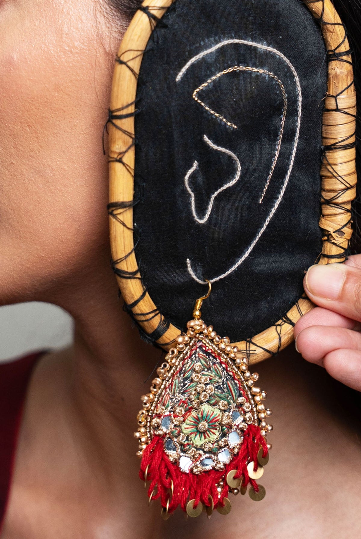 Moirra – Heena Maroon And Black Dangler - CiceroniEarringsMoirra