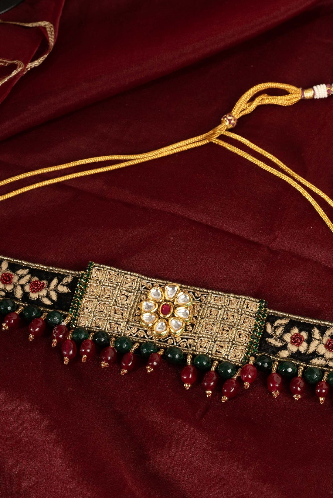 Moirra-Rekha Velvet Statement Choker - CiceroniNeckpieceMoirra