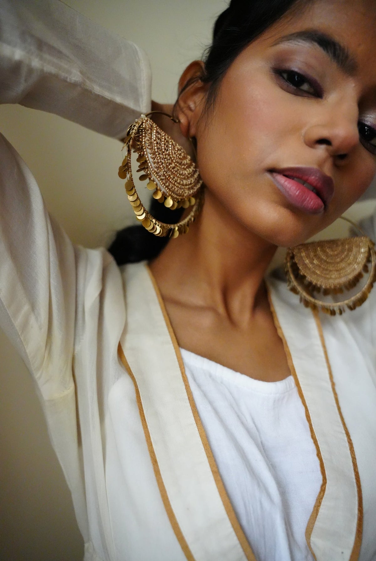 Moirra – Sikka Bali Gold Hoop - CiceroniEarringsMoirra