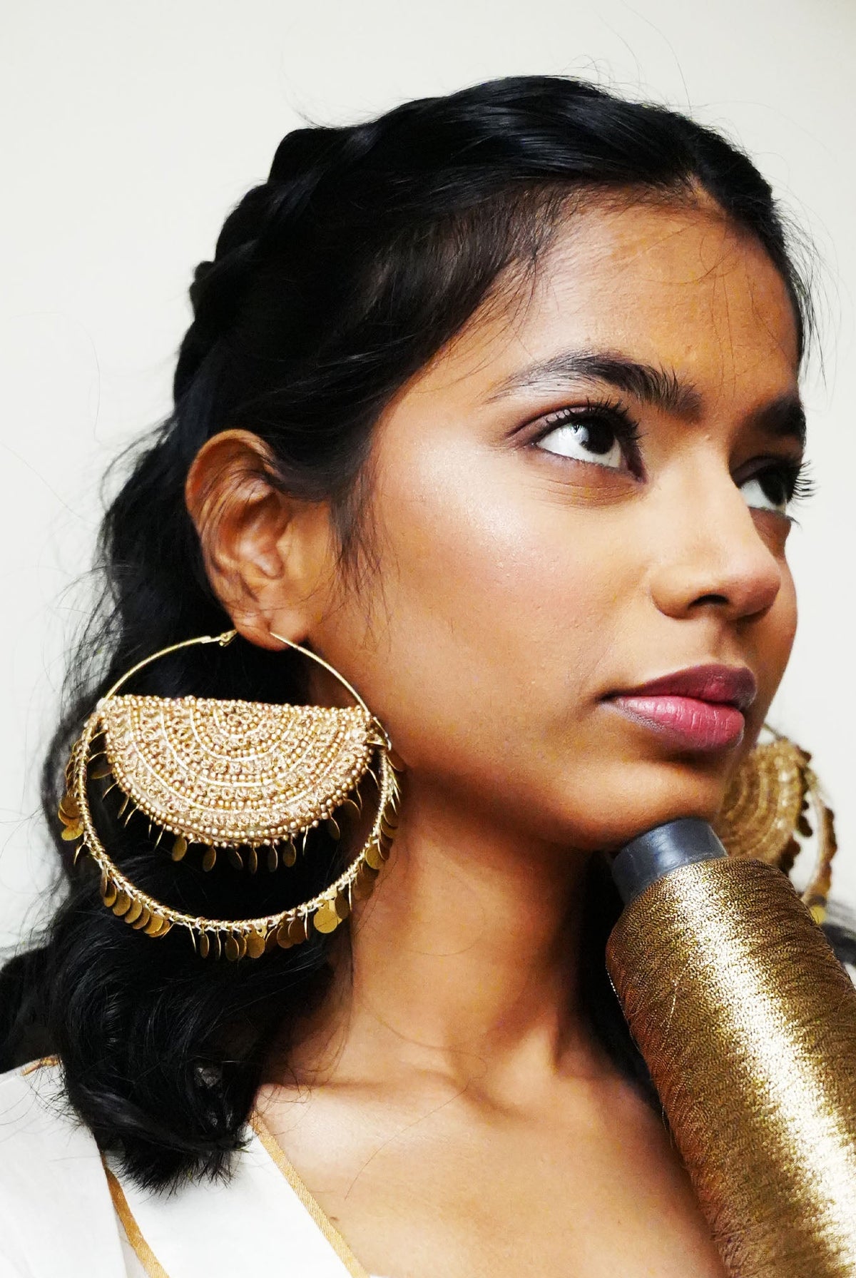 Moirra – Sikka Bali Gold Hoop - CiceroniEarringsMoirra