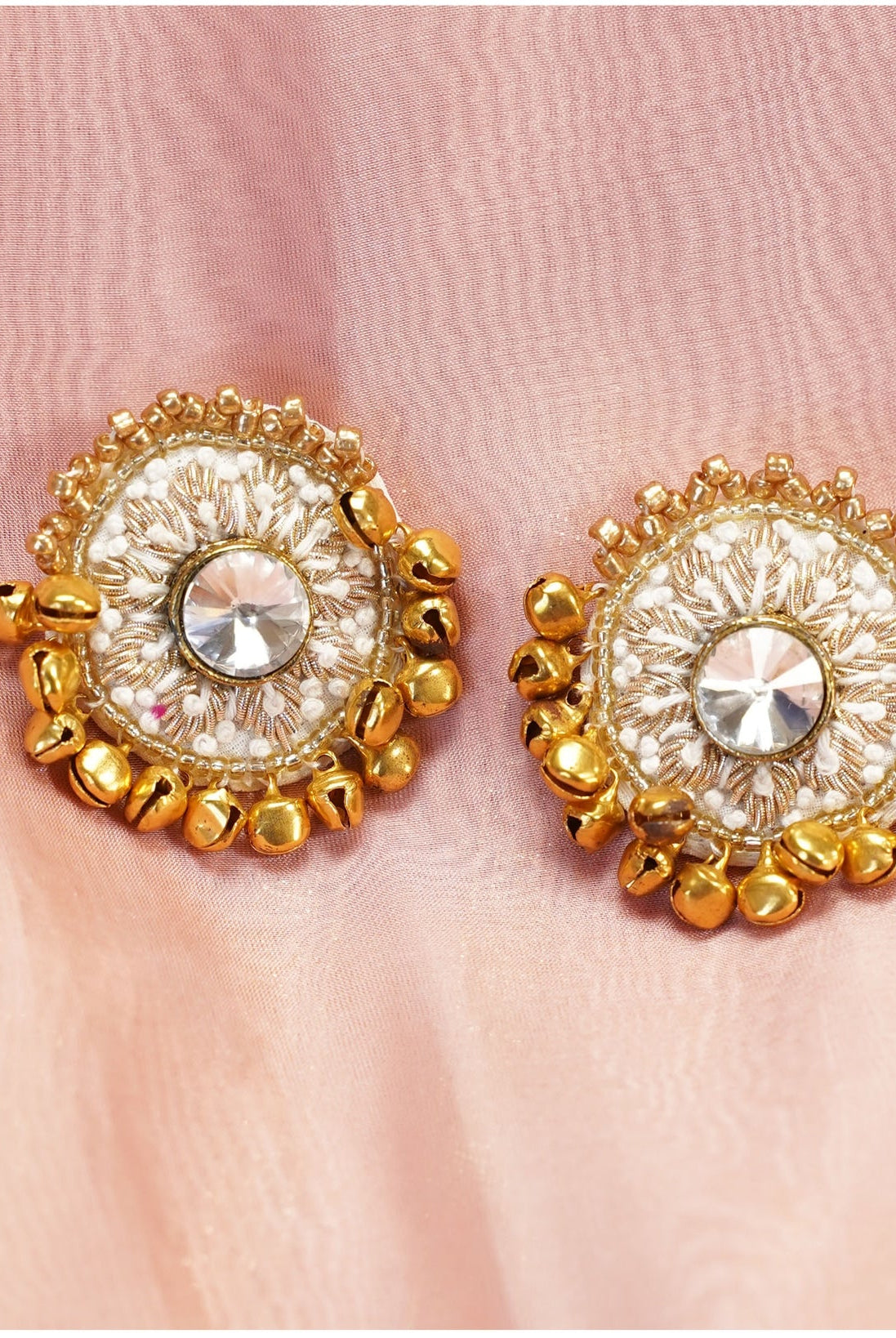 Moirra – Sundari Creame and Gold Studs - CiceroniEarringsMoirra