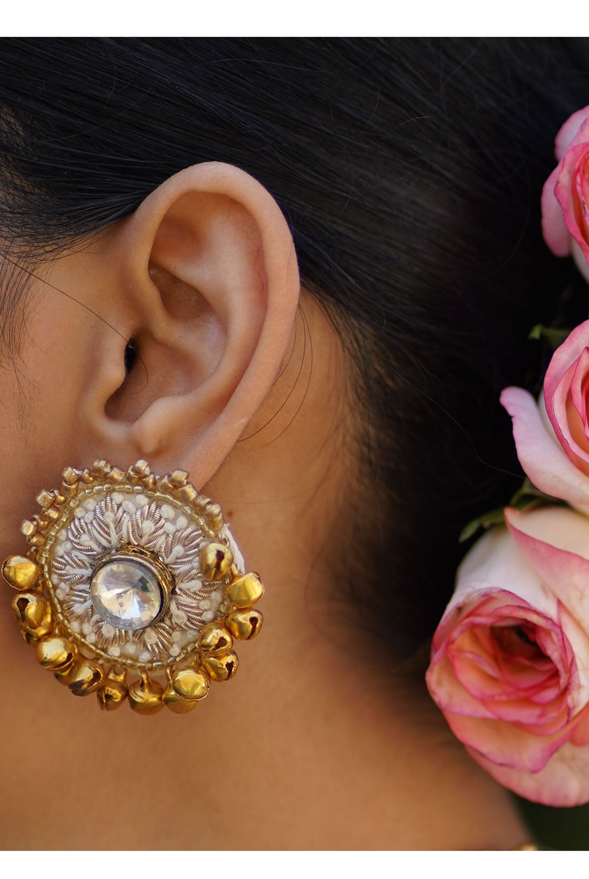 Moirra – Sundari Creame and Gold Studs - CiceroniEarringsMoirra
