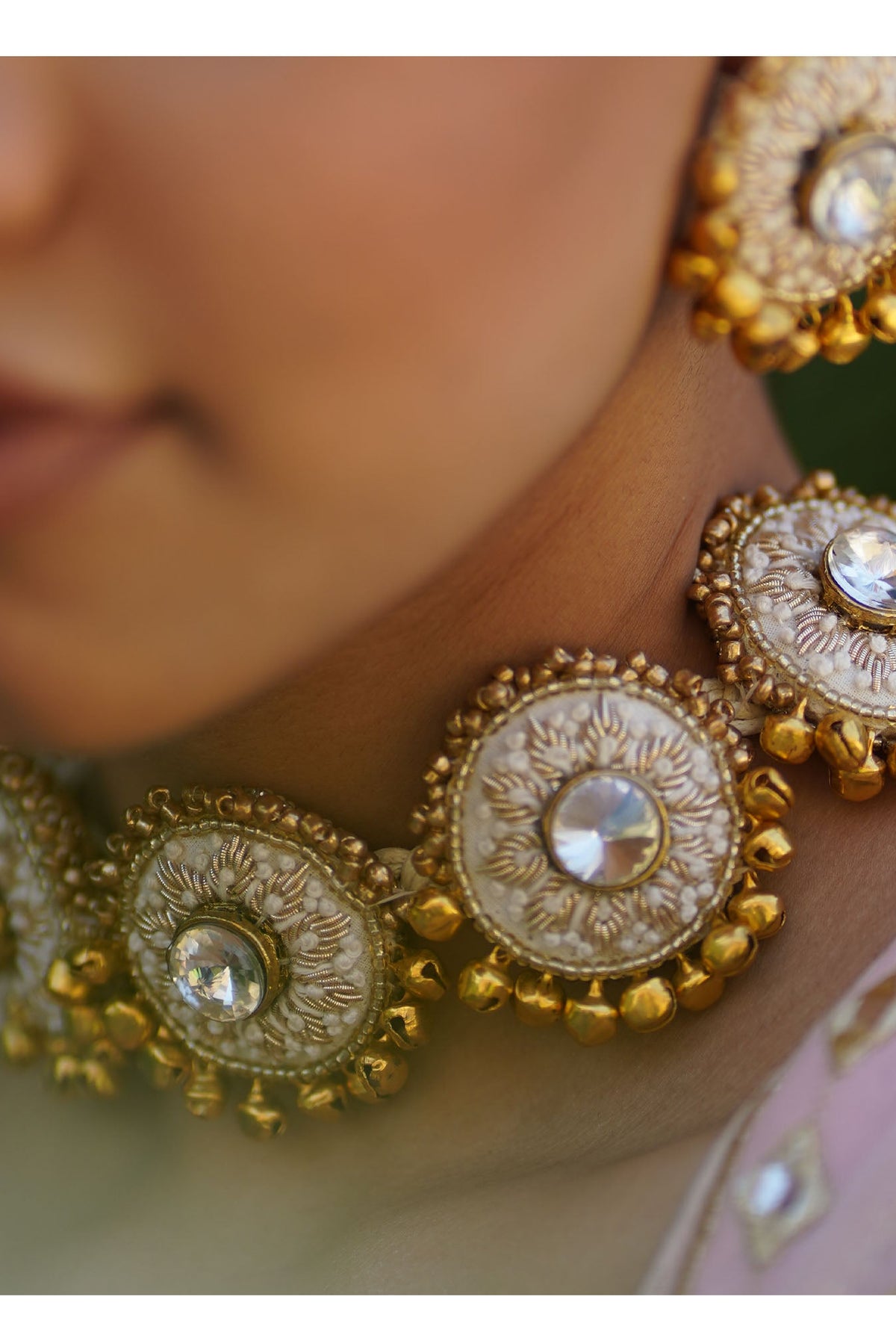 Moirra – Sundari,creame and gold classic choker - CiceroniNeckpieceMoirra