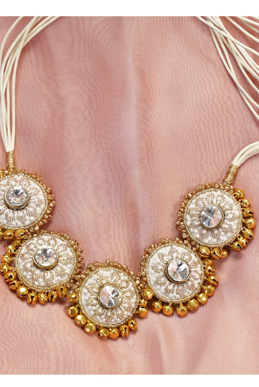 Moirra – Sundari,creame and gold classic choker - CiceroniNeckpieceMoirra