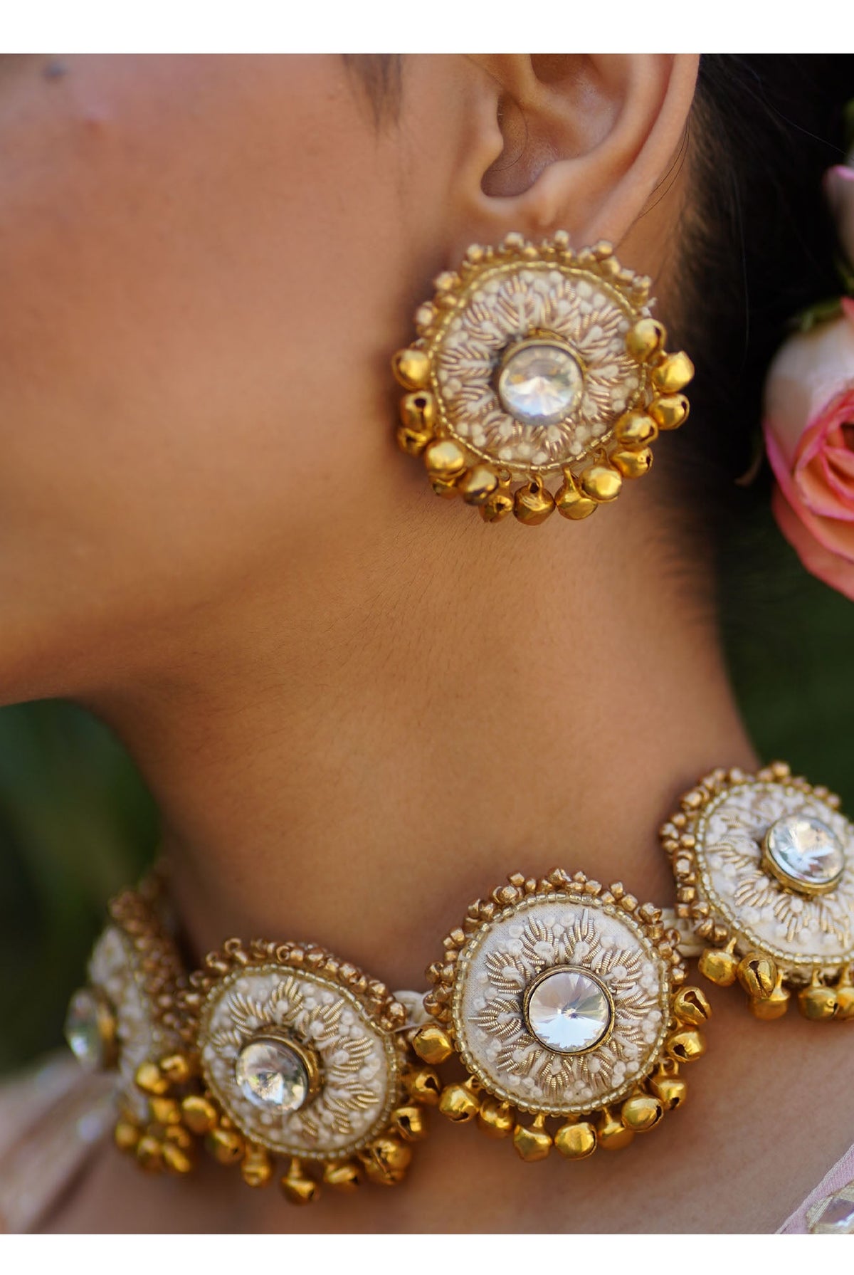 Moirra – Sundari,creame and gold classic choker - CiceroniNeckpieceMoirra
