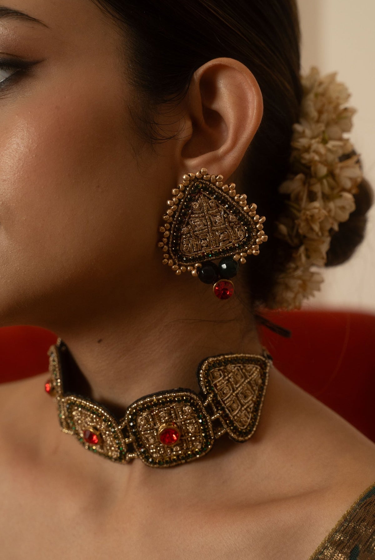 Moirra – Urmila Black and Gold Triangle Shape Studs - CiceroniEarringsMoirra