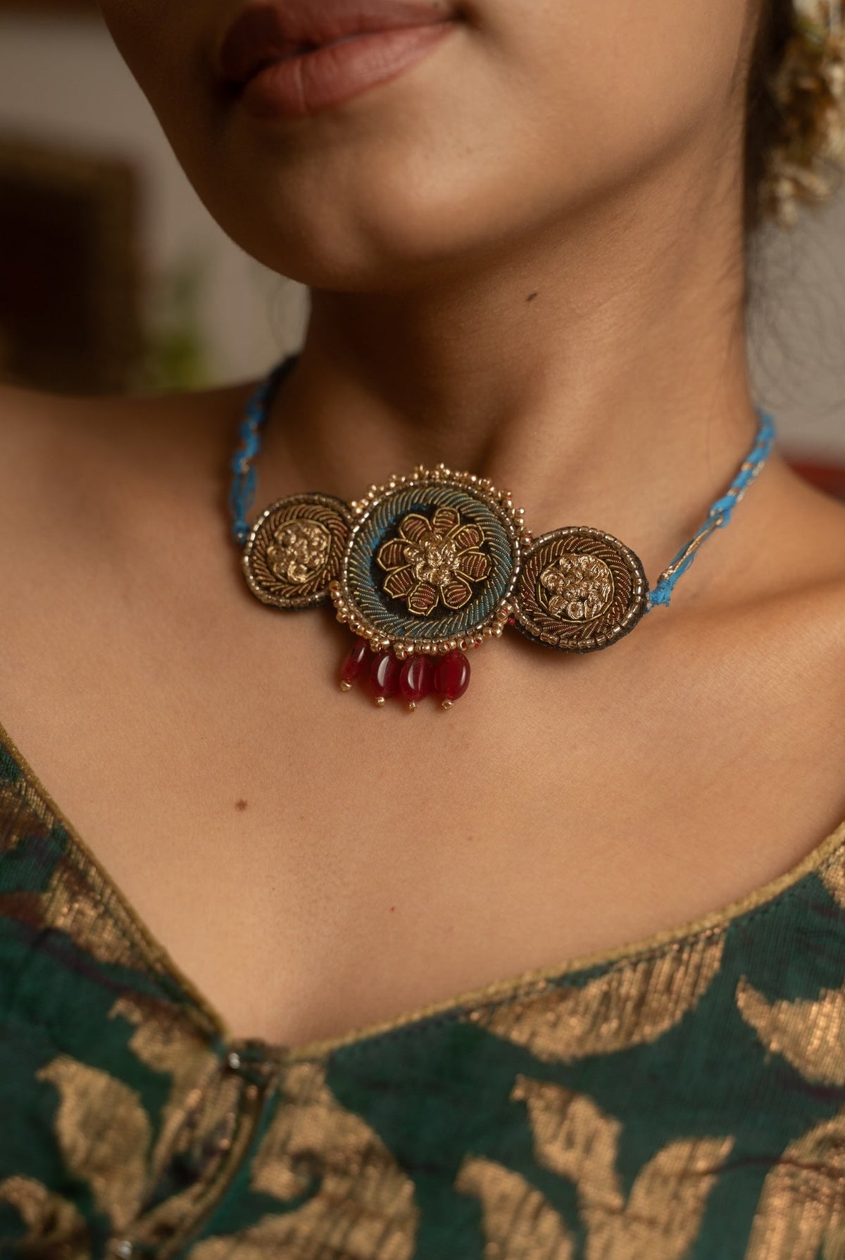 Moirra – Zardoz Rani Choker Black Maroon and Turquoise - CiceroniNeckpieceMoirra