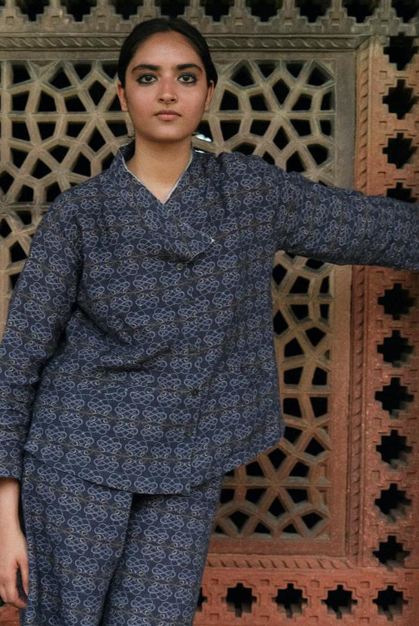 Monk Top in AC Jaal Navy Linen - CiceroniTopsNikyta's Workroom