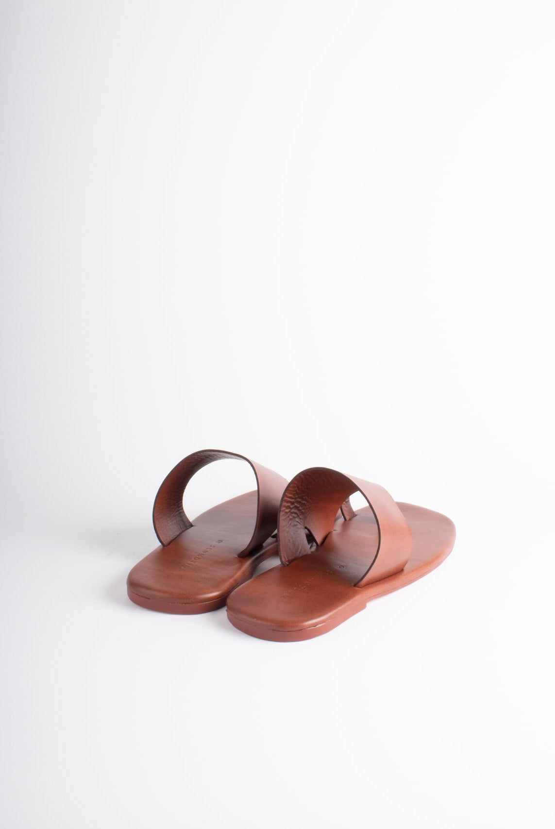 Monochrome Open Toe Chappals - CiceroniFlatsSlomotion