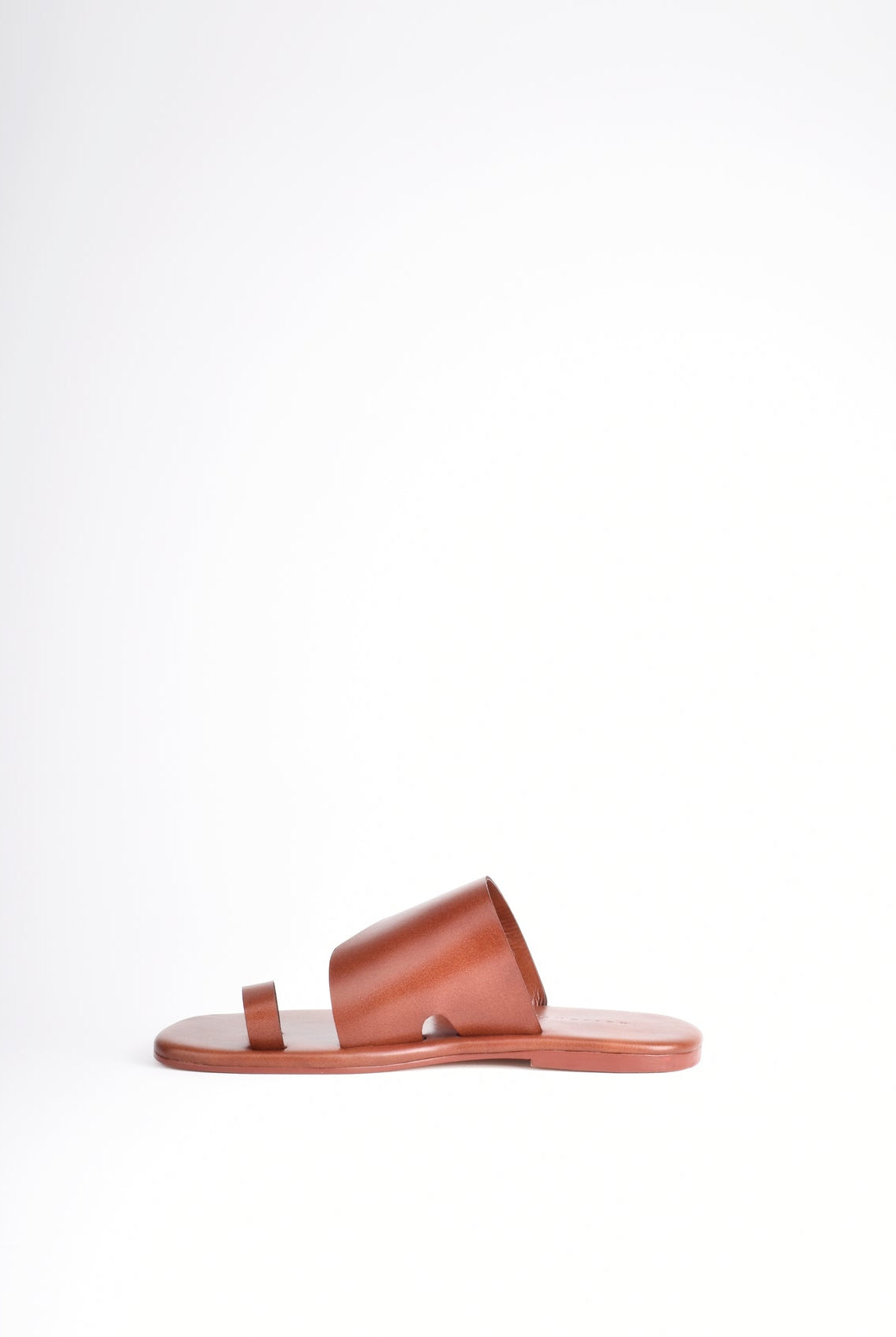 Monochrome Open Toe Chappals - CiceroniFlatsSlomotion