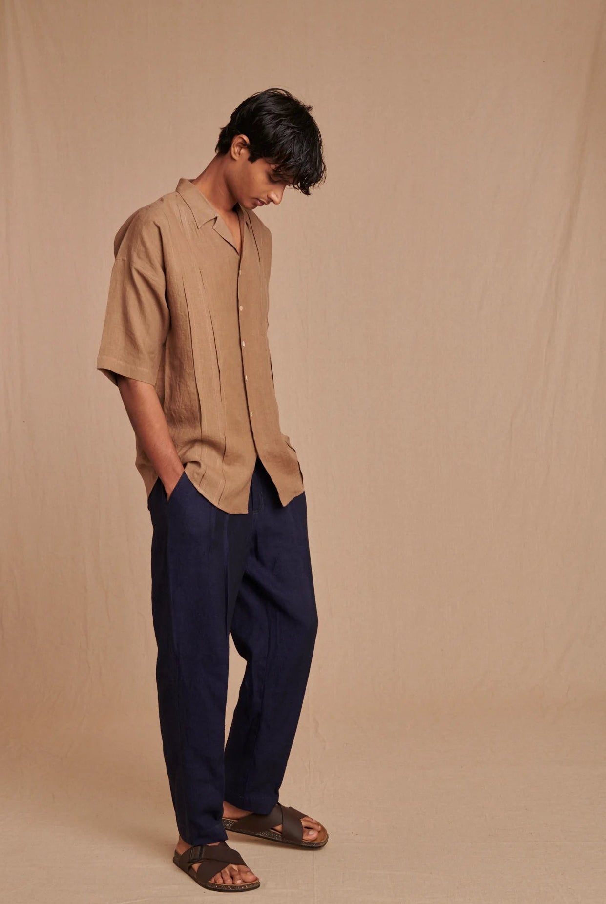Mousse Linen Men's Pleated Camp Collar Shirt - CiceroniShirtsSaphed