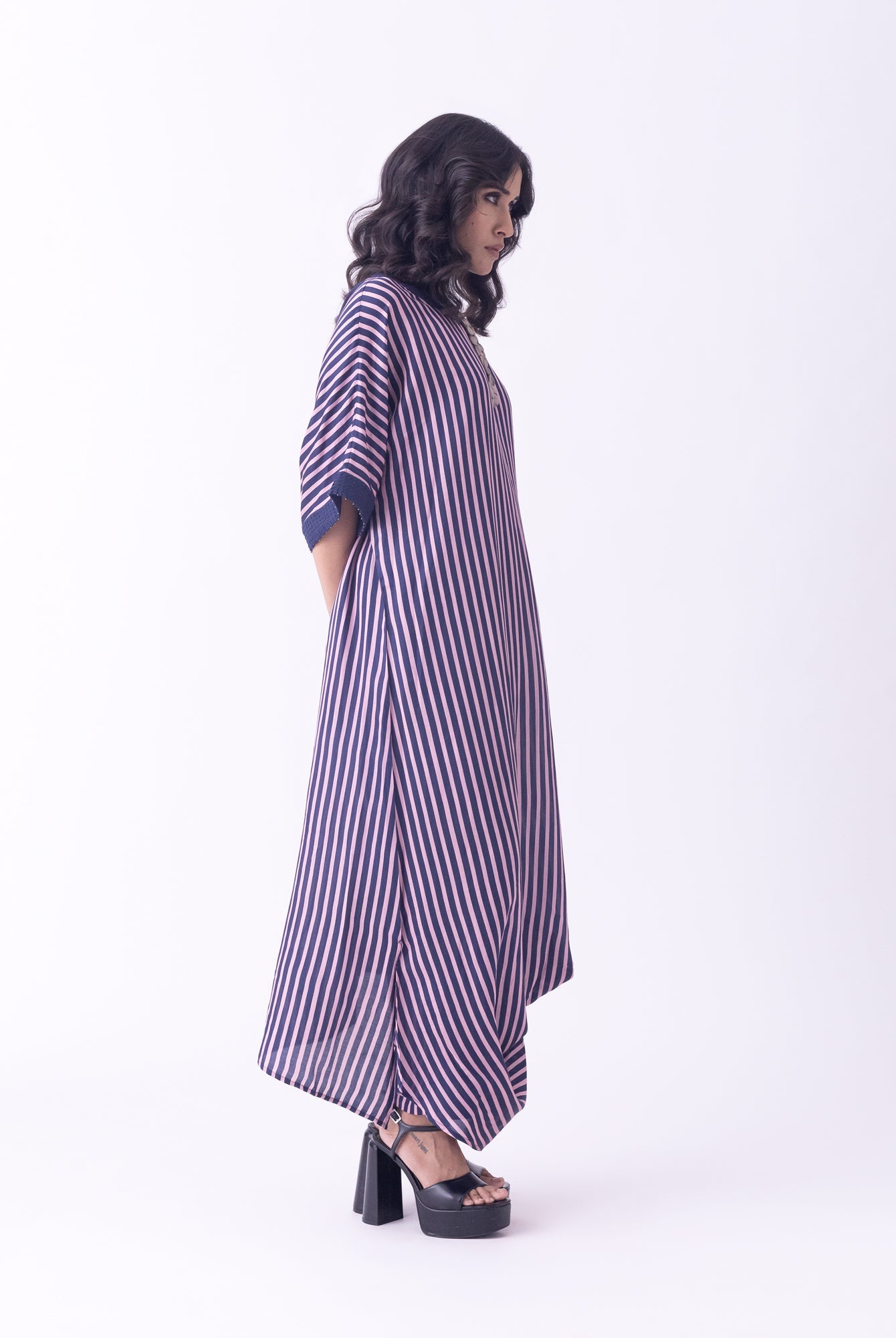 Mrinala Kaftan - CiceroniKaftanShades of India