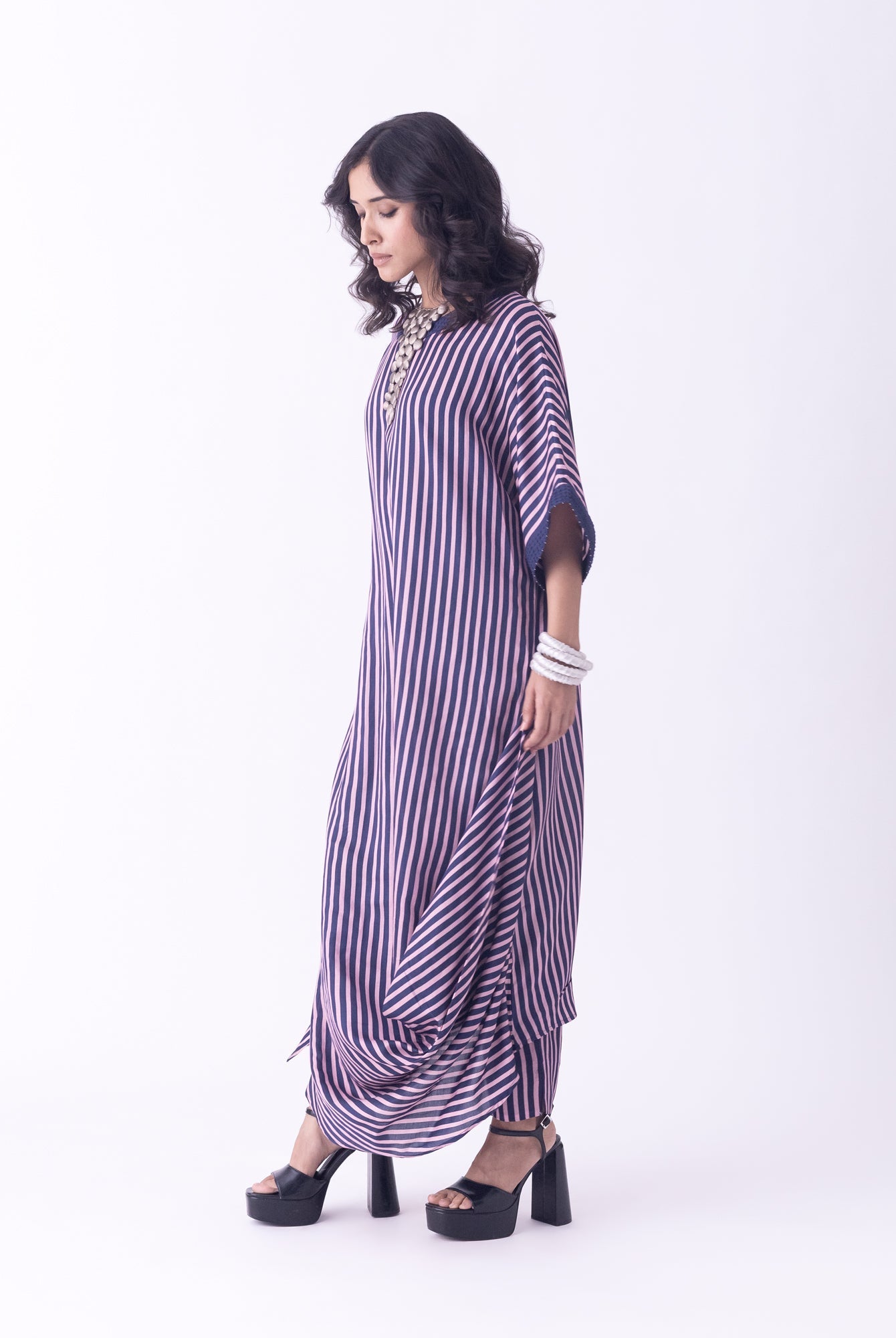 Mrinala Kaftan - CiceroniKaftanShades of India
