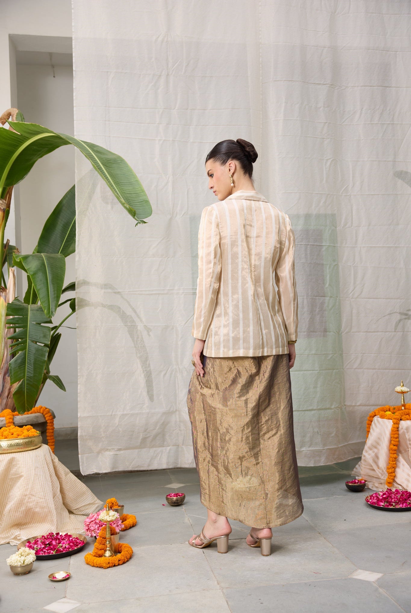 Mrunal Skirt - CiceroniSkirtsRAAS Life