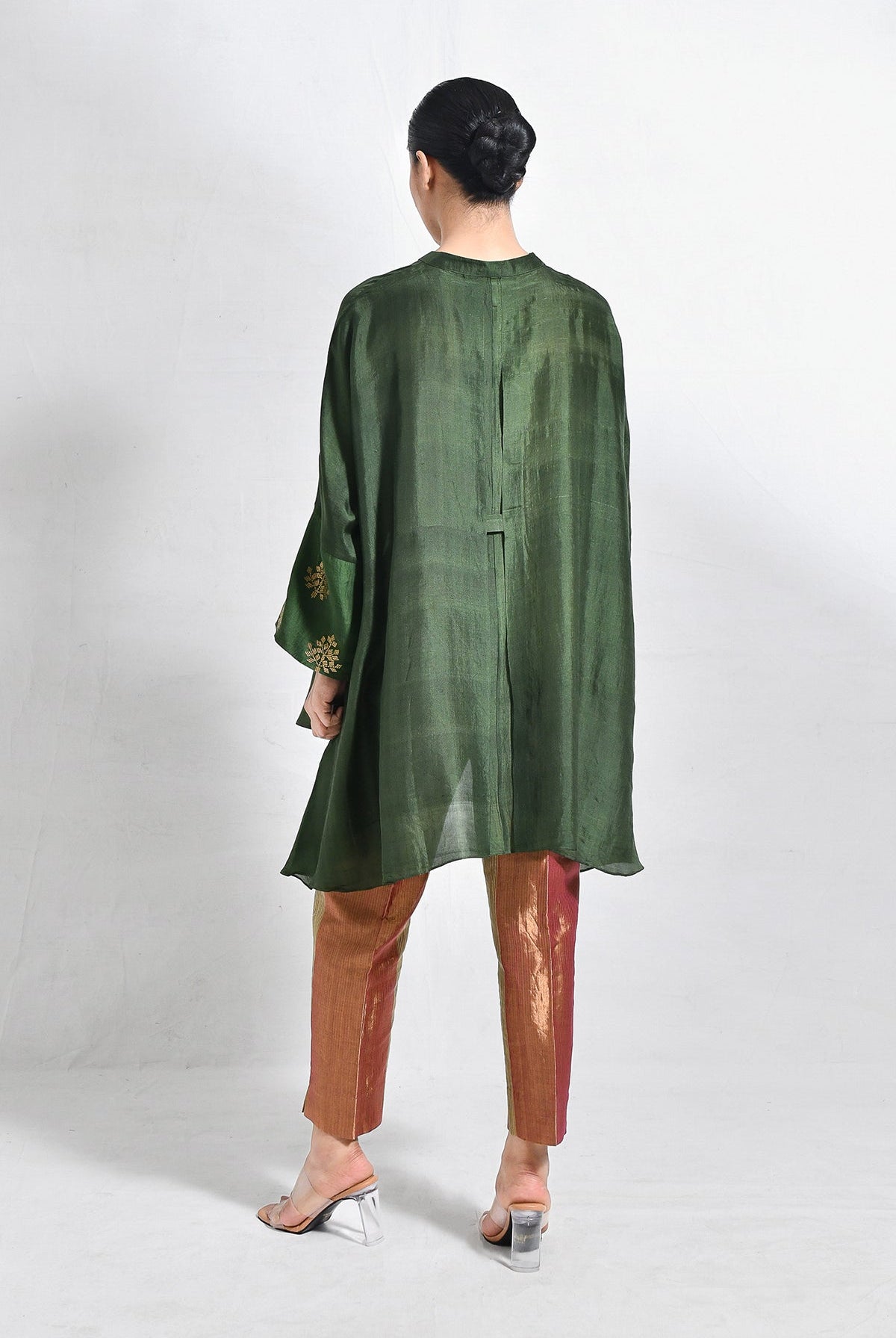 Mulberry Silk Shivani Top - Dark Green - CiceroniTopsHiranya