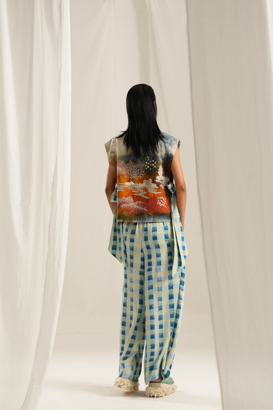 Multi Haze Emb. Gilet - CiceroniJacketsTil