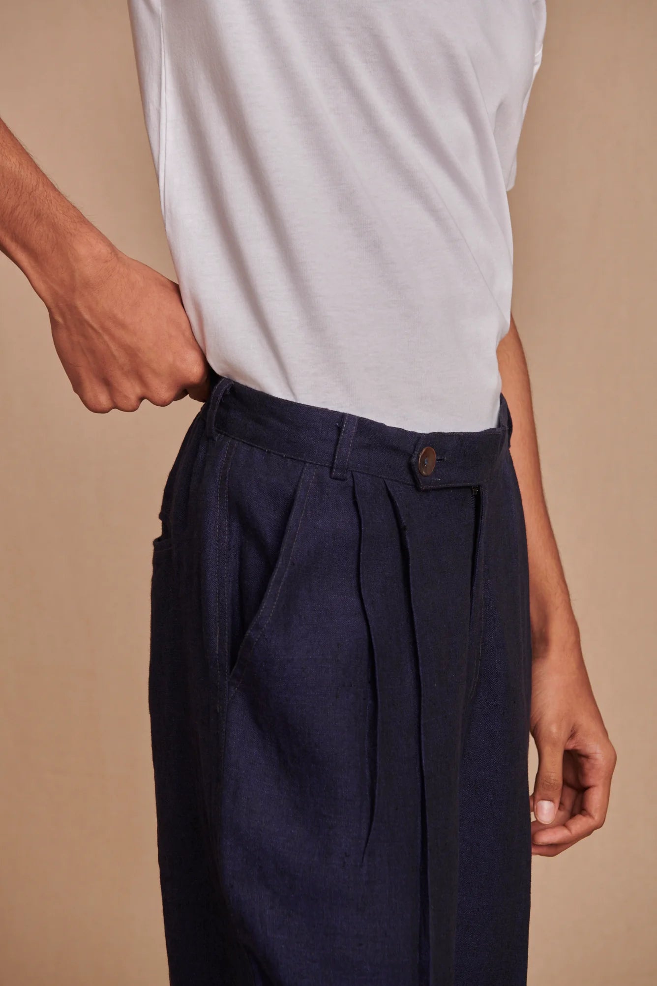 Neel Linen Denim Men's Pleated Tappered Pants - CiceroniPantsSaphed
