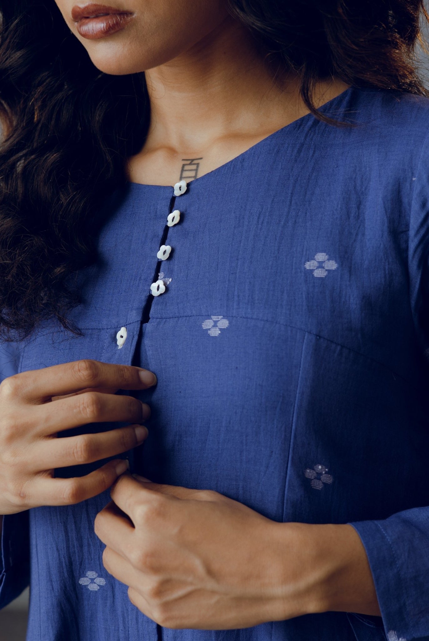 Nilambar Top - CiceroniTopsGulmohar Calcutta