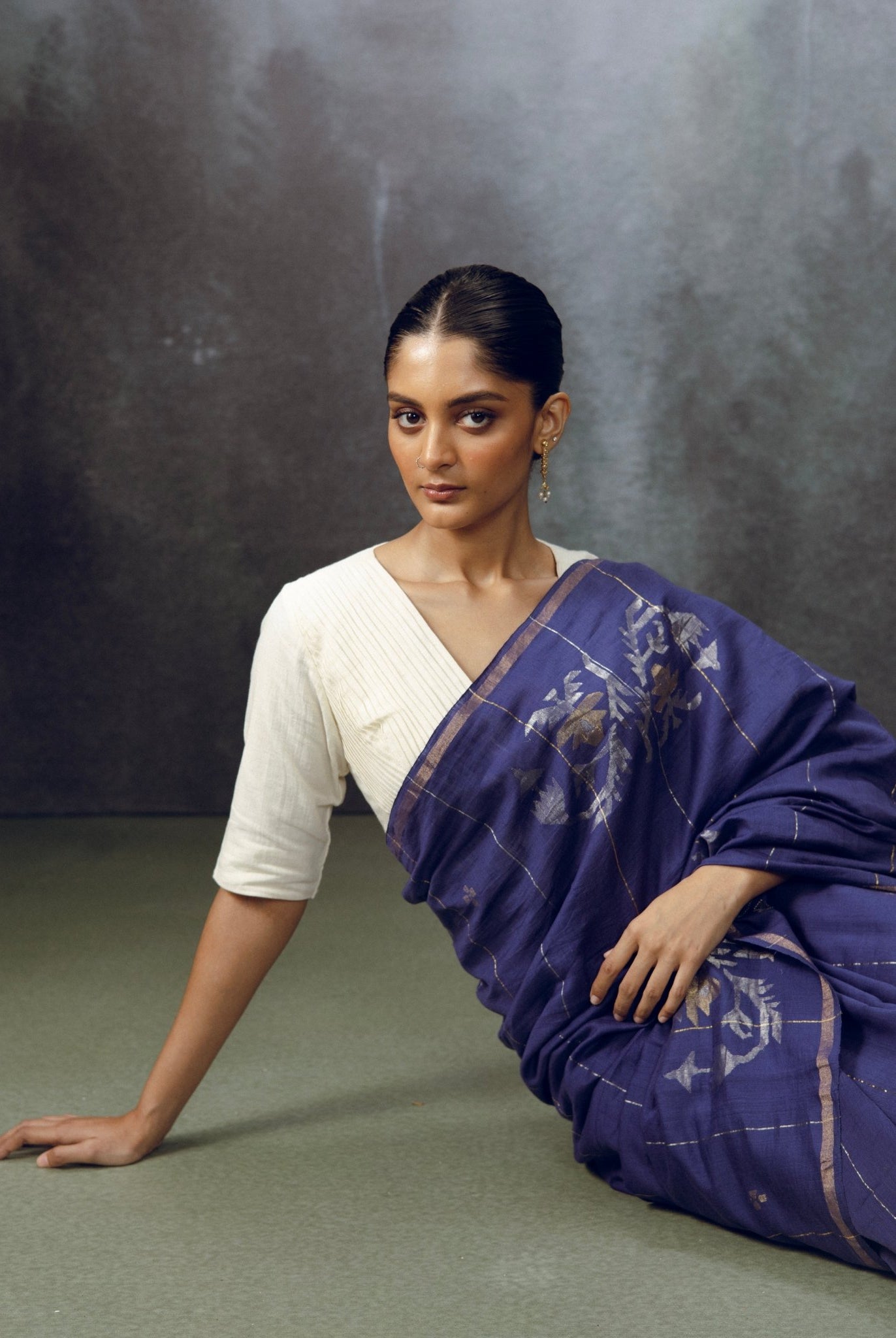 Nilaya Saree - CiceroniSareeGulmohar Calcutta