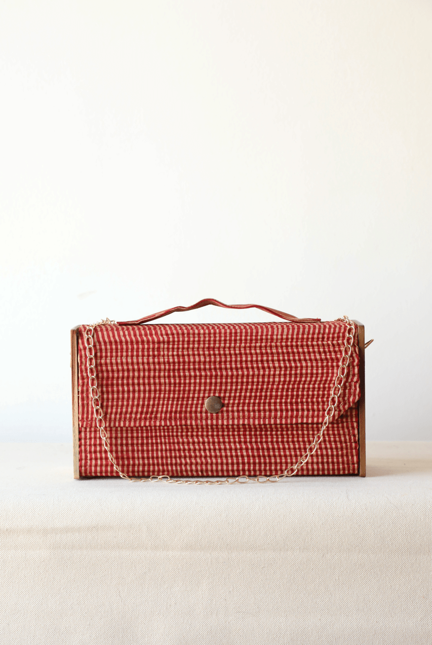 Non Detachable Fixed Sleeve - Box - Red - CiceroniBagsLukka Chuppi